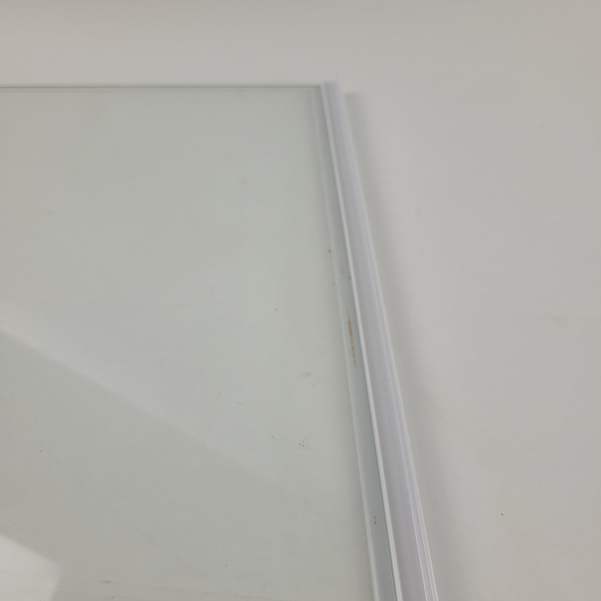 Electrolux 5304525933 Refrigerator & Freezer Shelves