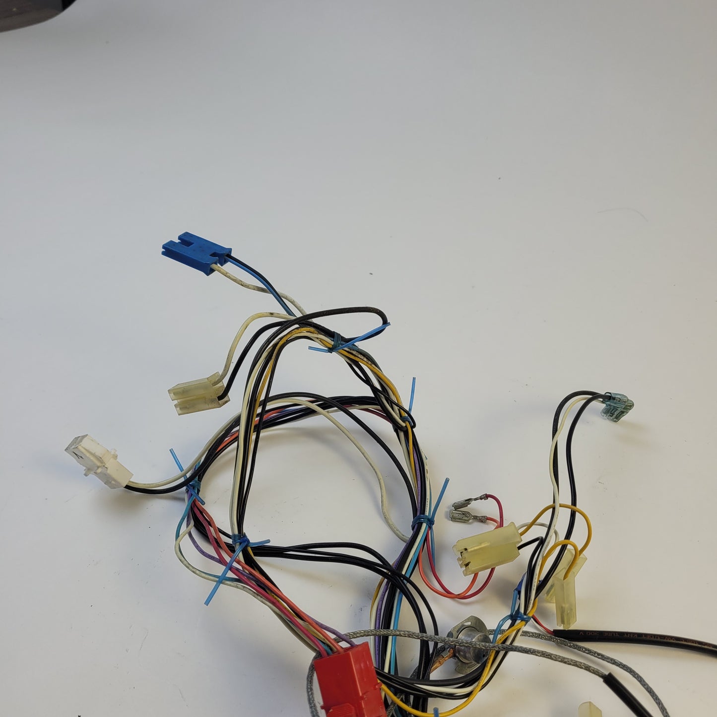 GE Microwave Wiring Harnesses WB18X10337