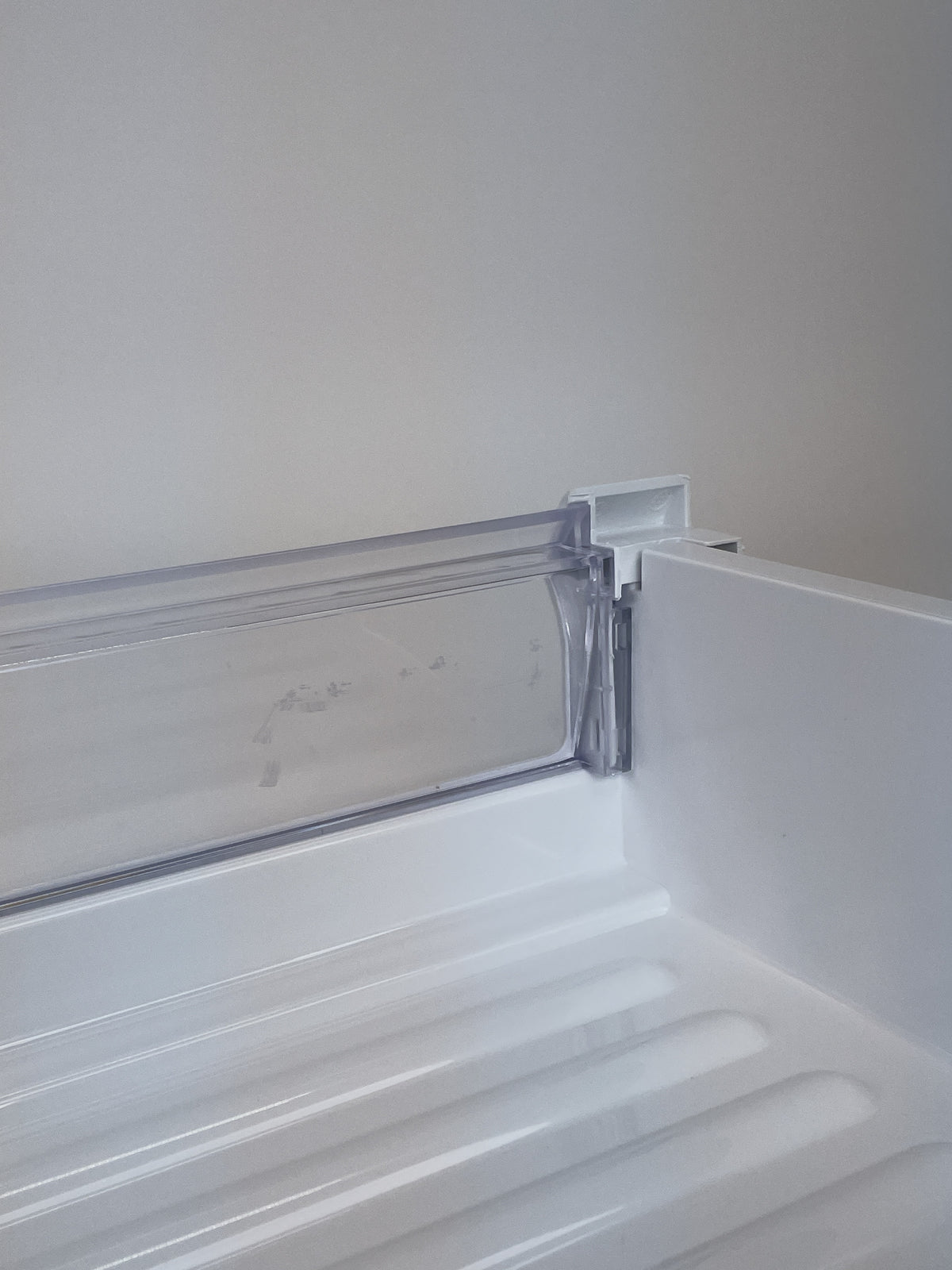 Frigidaire Refrigerator & Freezer Drain Pans / Drip Pans / Trays 242096813