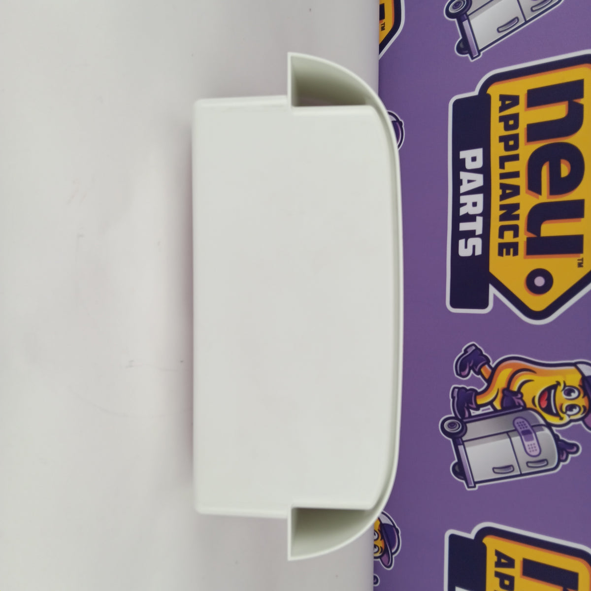 Whirlpool Refrigerator & Freezer Door Bins WP67001279