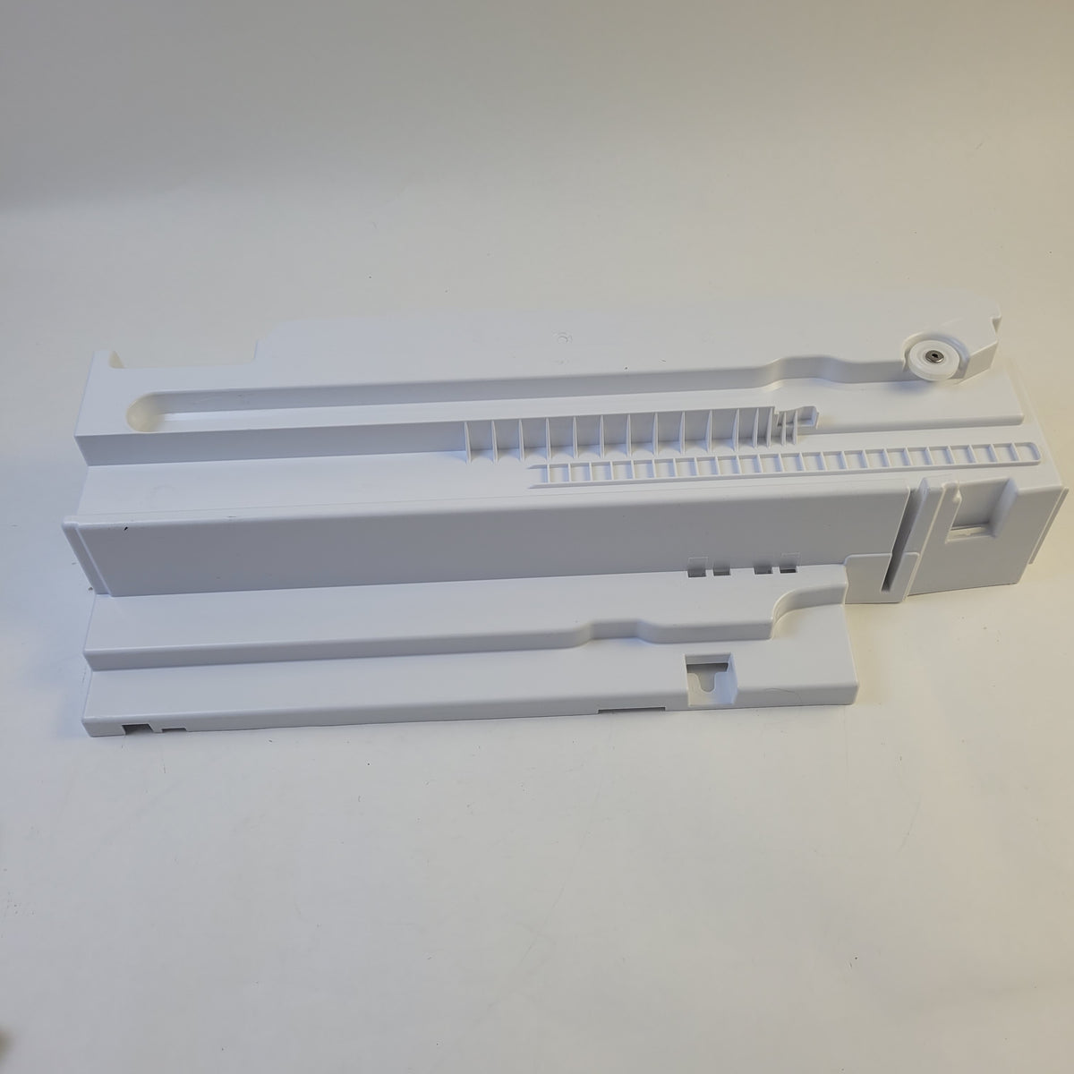 Frigidaire Refrigerator & Freezer Misc. Parts 5304530996