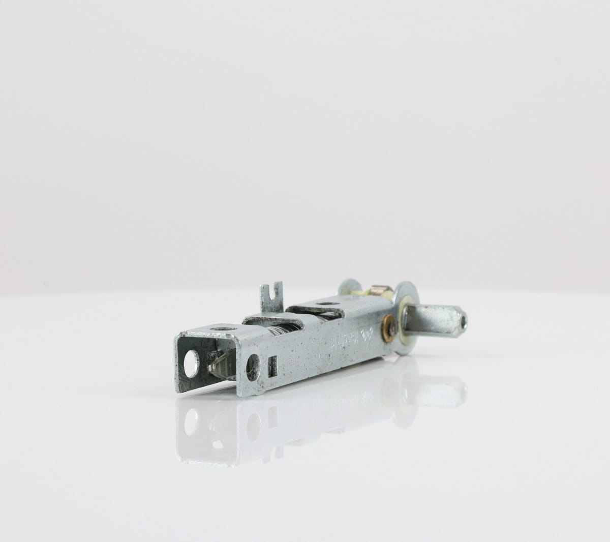 Frigidaire Refrigerator & Freezer Misc. Parts 5304526202