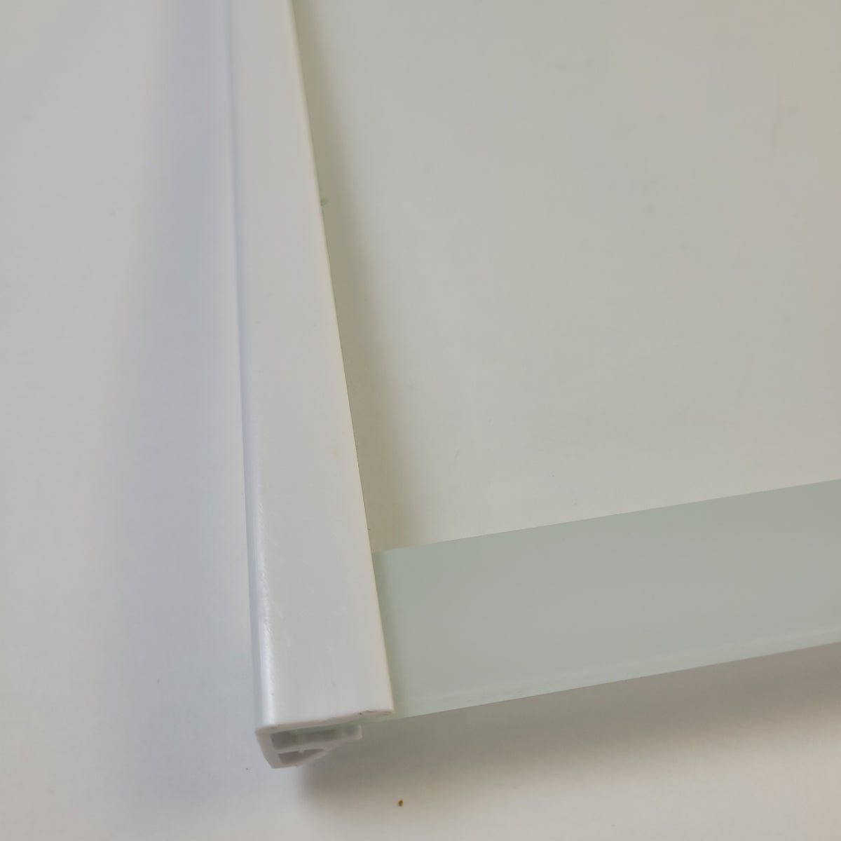 Electrolux Refrigerator & Freezer Shelves 5304530255
