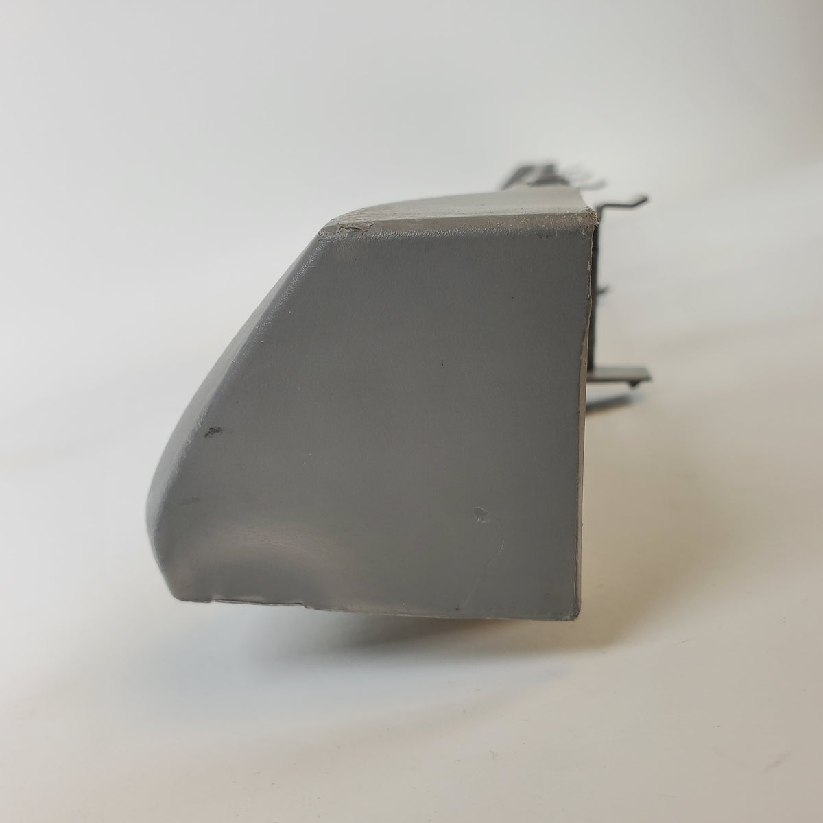 Frigidaire Refrigerator & Freezer Grilles / Kickplates 240324409