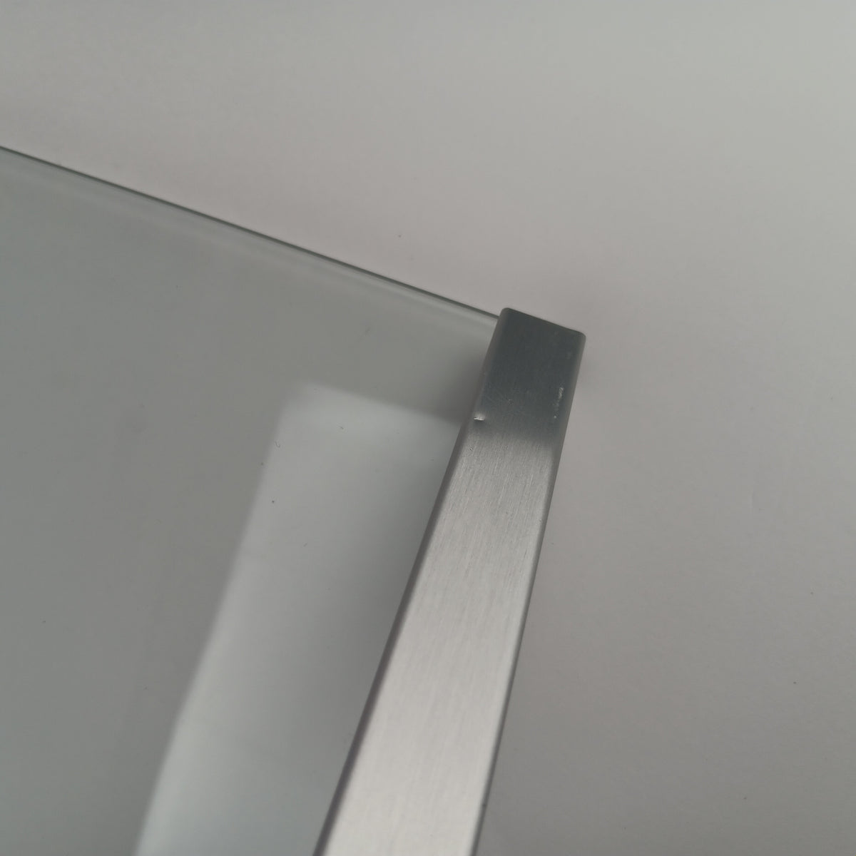 Electrolux 5304526915 Refrigerator & Freezer Shelves