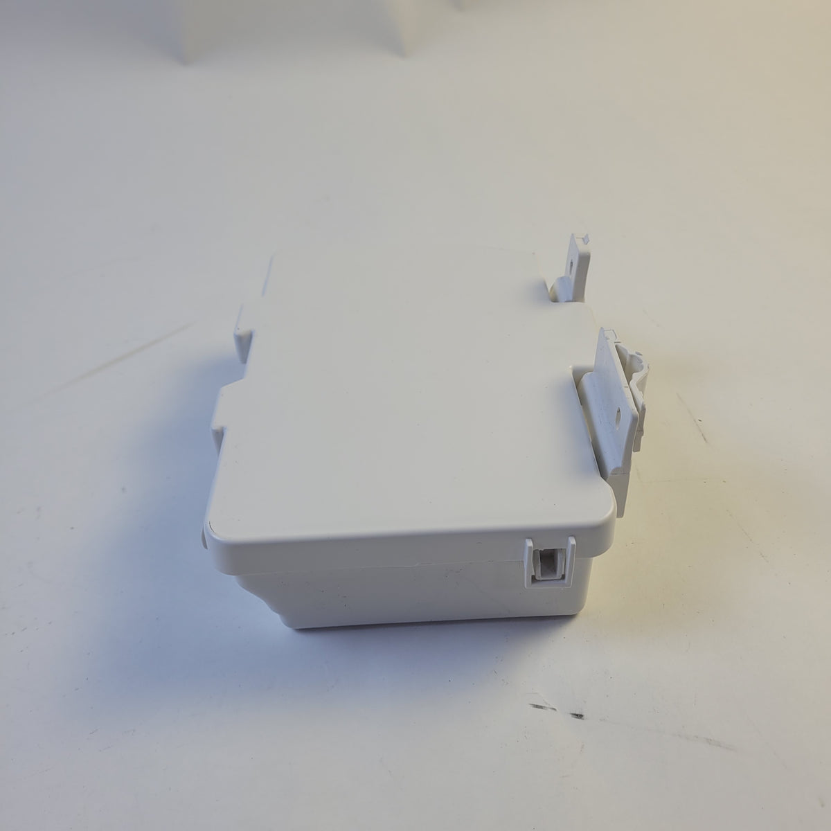 Frigidaire Refrigerator & Freezer Misc. Parts 17131000024369