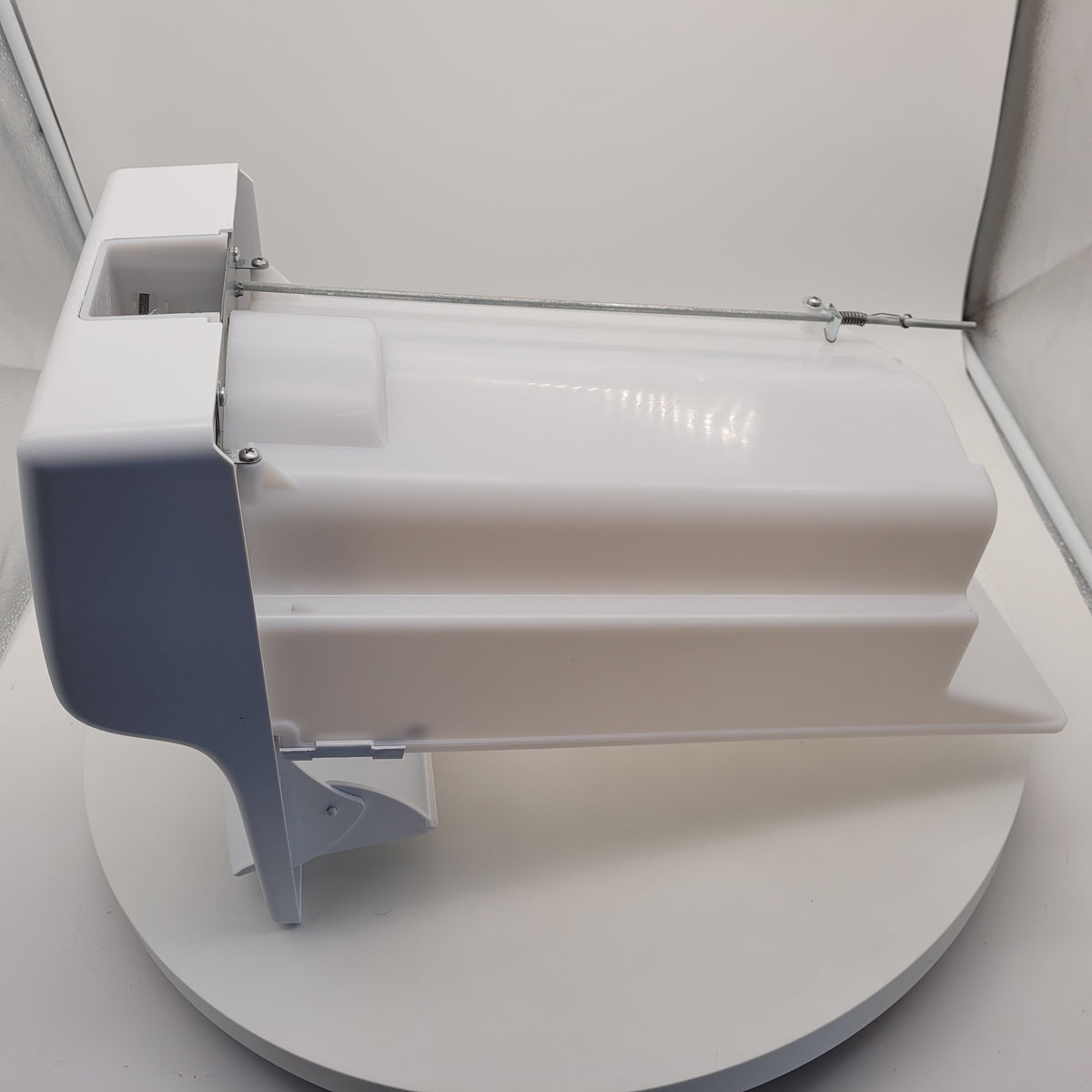 Frigidaire Refrigerator & Freezer Ice Bins / Ice Containers  241734001