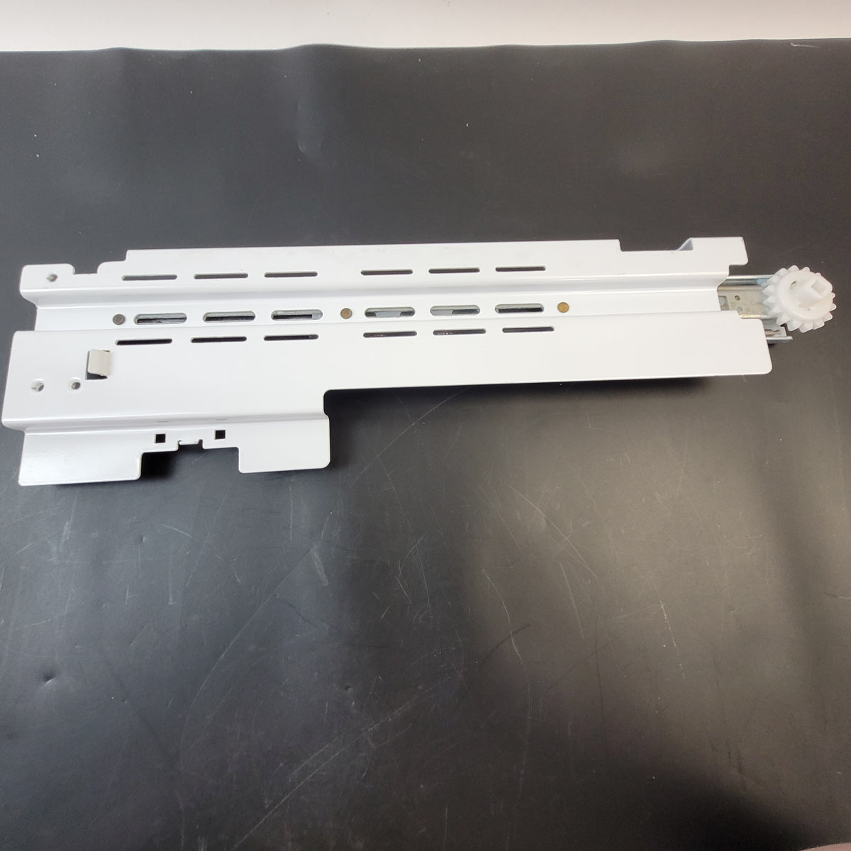 Samsung Refrigerator & Freezer Rails DA97-08805B