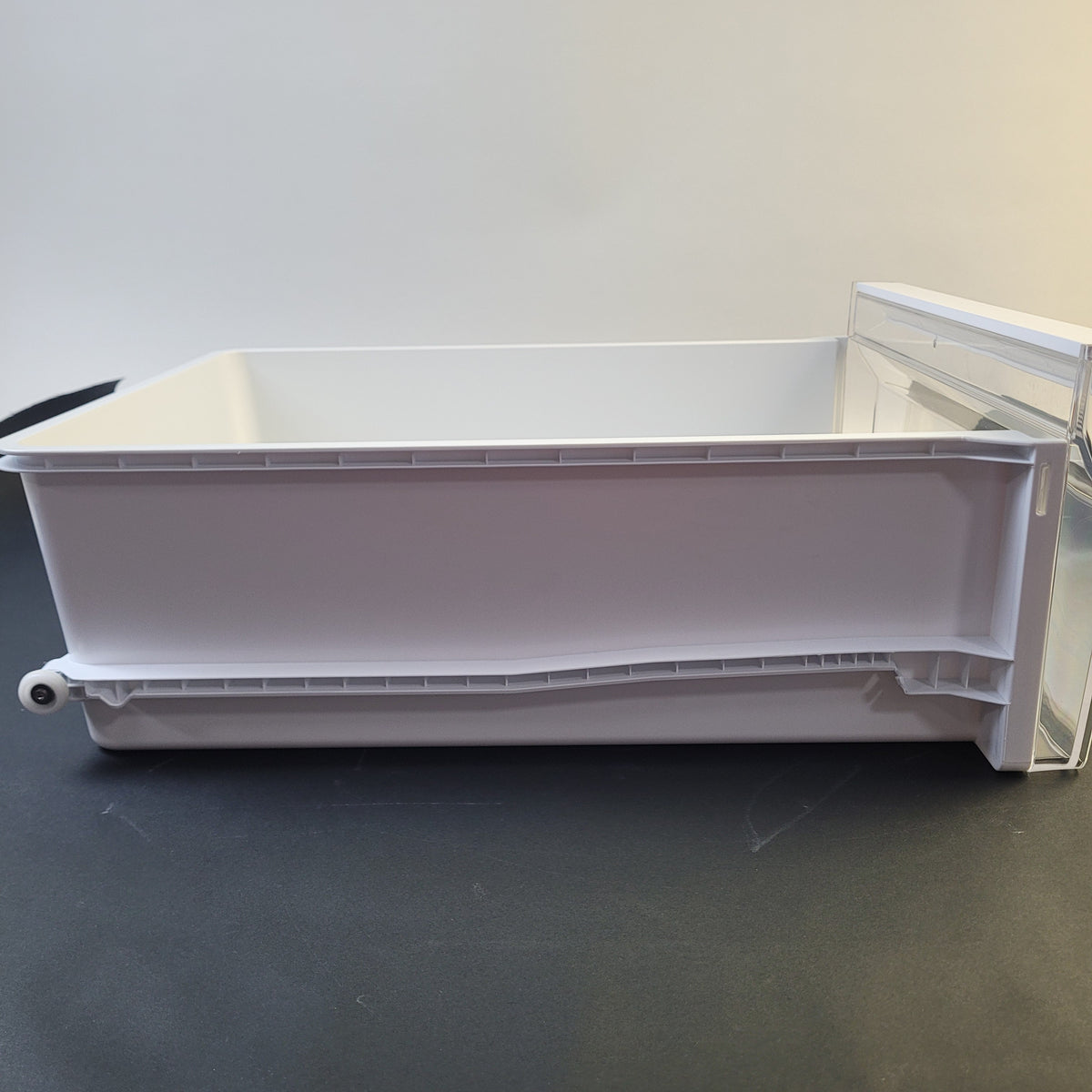 Frigidaire Refrigerator & Freezer Drawers / Crisper Drawers 5304513792
