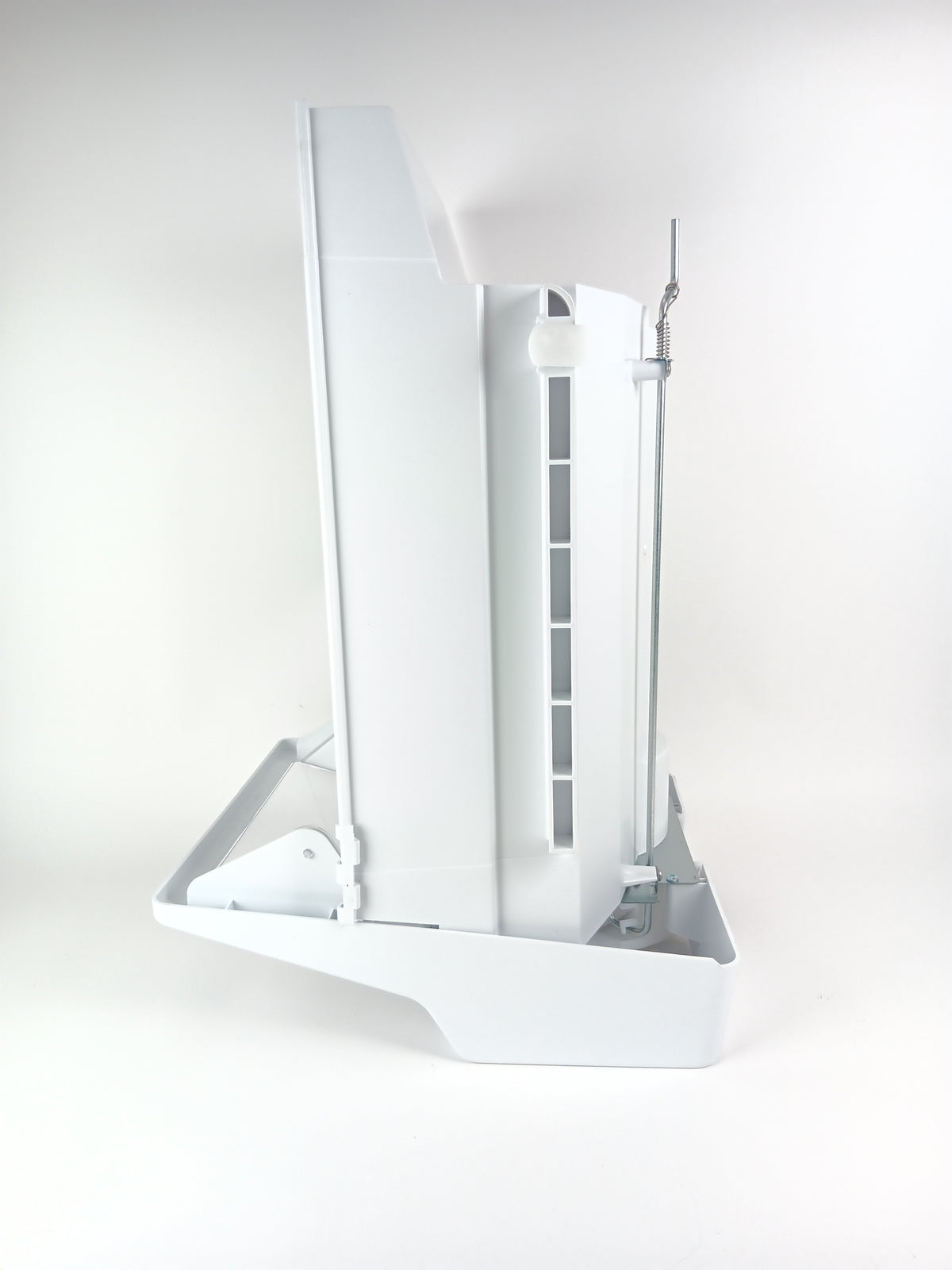 Electrolux Refrigerator & Freezer Ice Bins / Ice Containers  5304525931