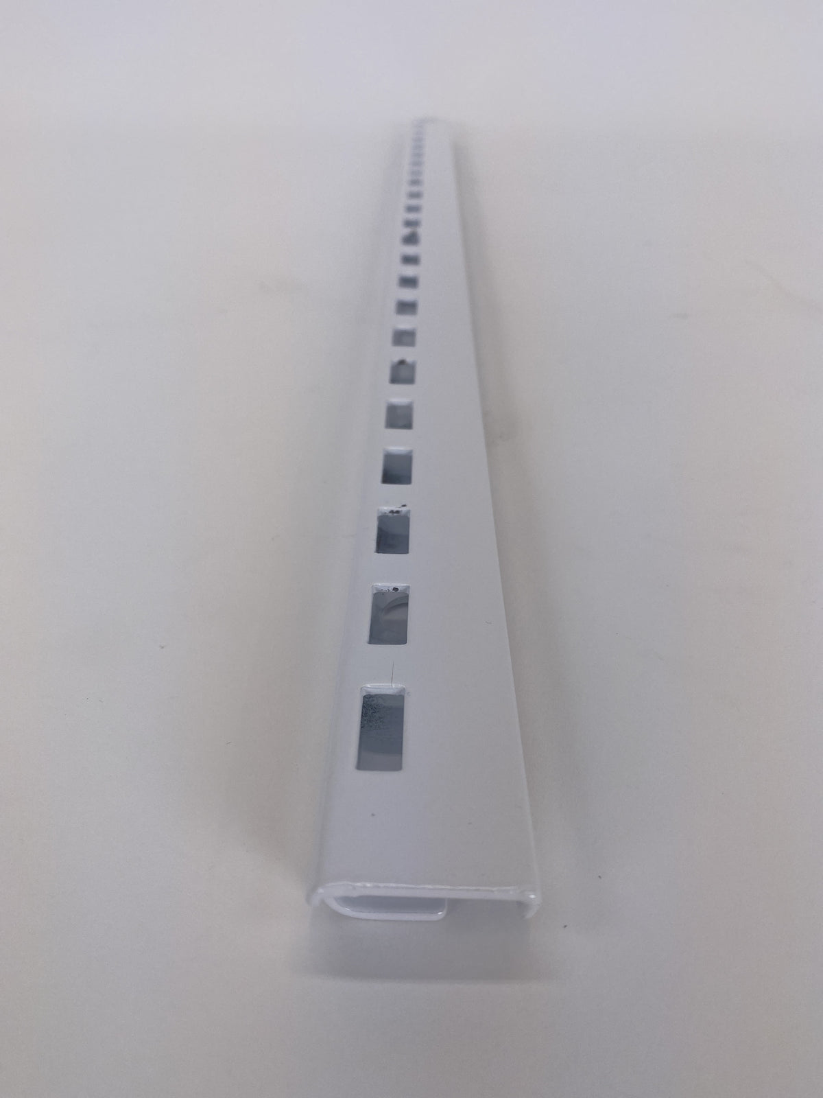 Frigidaire Refrigerator & Freezer Misc. Parts 242122301