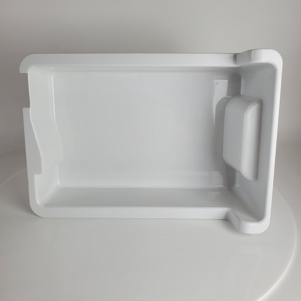 Whirlpool Refrigerator & Freezer Ice Bins / Ice Containers  WPW10378263