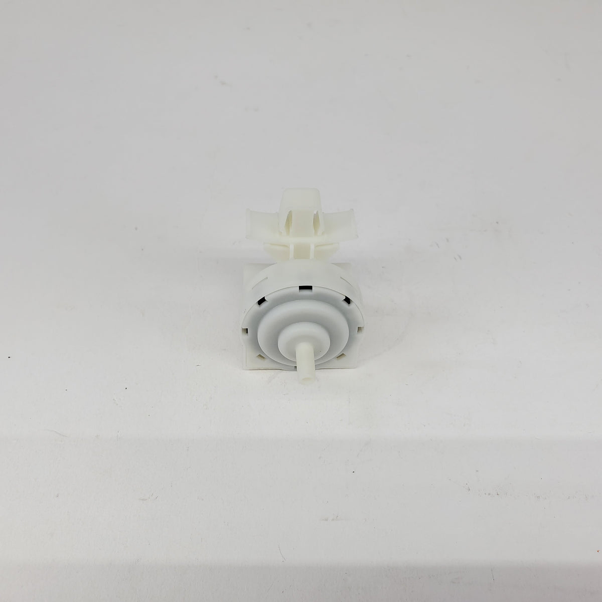 Whirlpool Washer Pressure Sensors / Water Level Controls W11316246