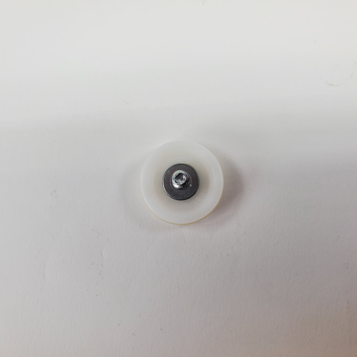 GE Refrigerator & Freezer Rollers / Leveling Feet WR02X13658