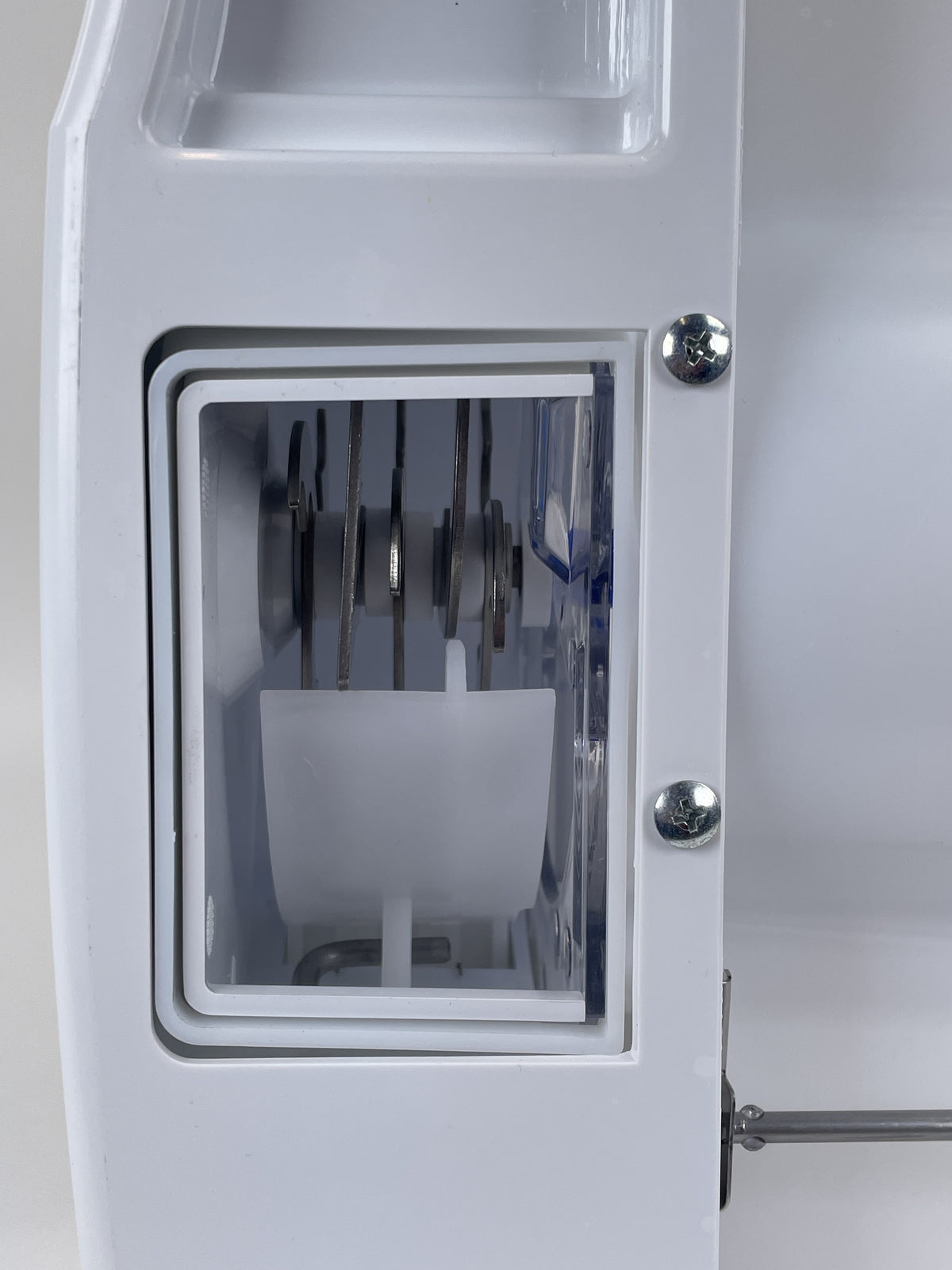GE Refrigerator & Freezer Ice Bins / Ice Containers  WR29X42449