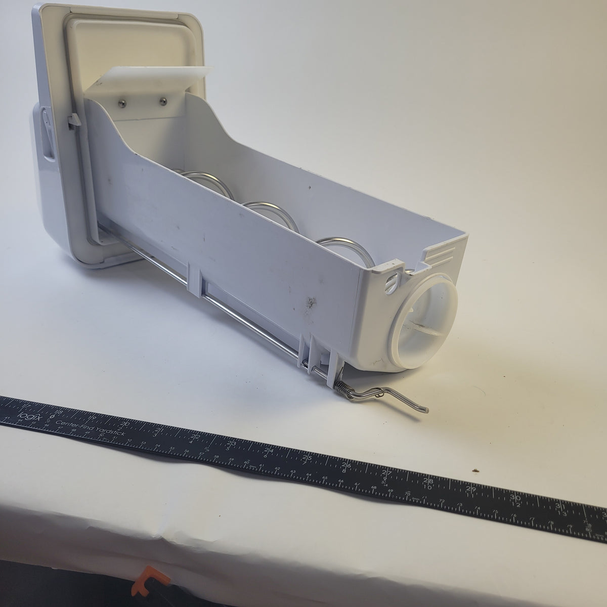 Samsung Refrigerator & Freezer Ice Bins / Ice Containers  DA63-03737A
