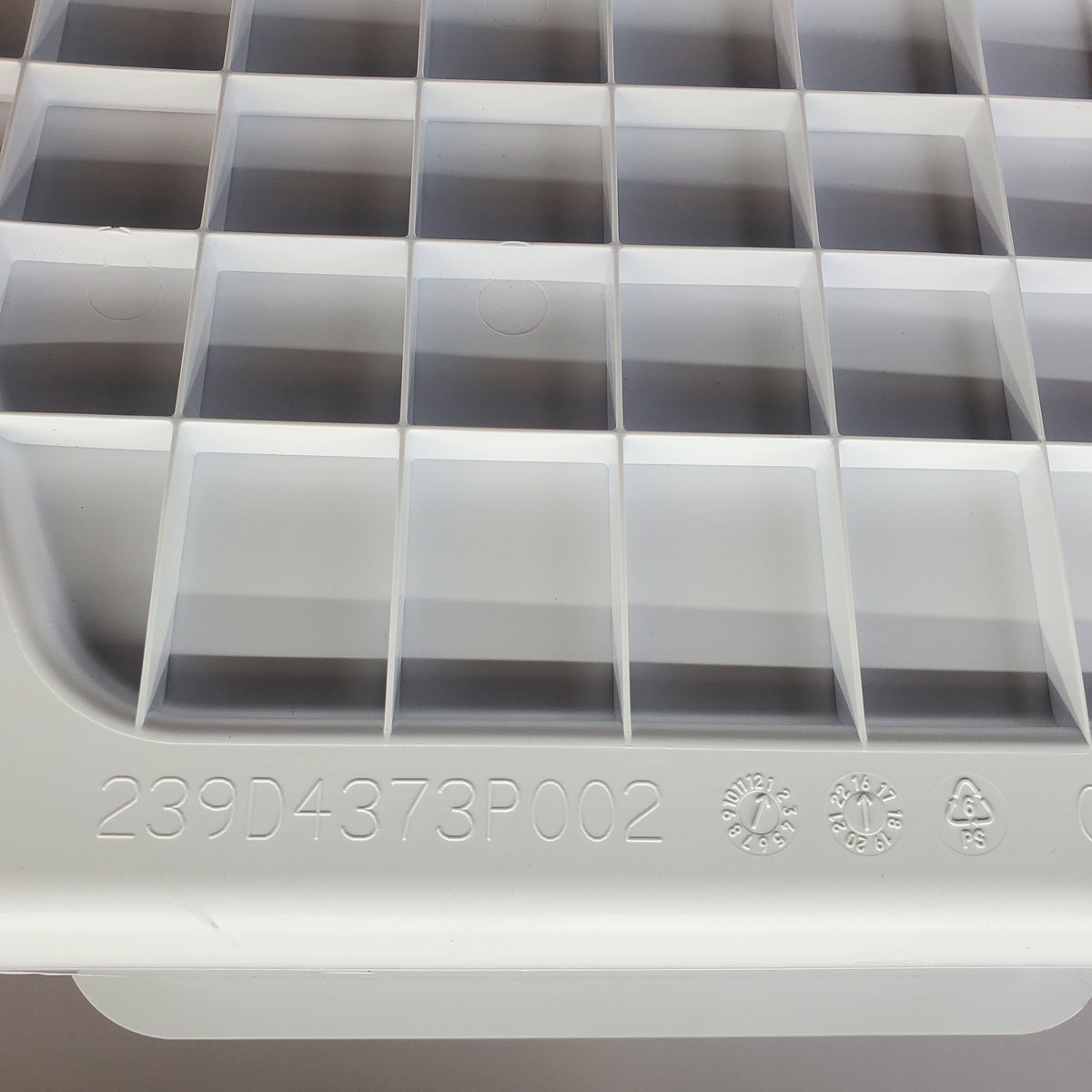 GE Refrigerator & Freezer Drawers / Crisper Drawers WR32X26451