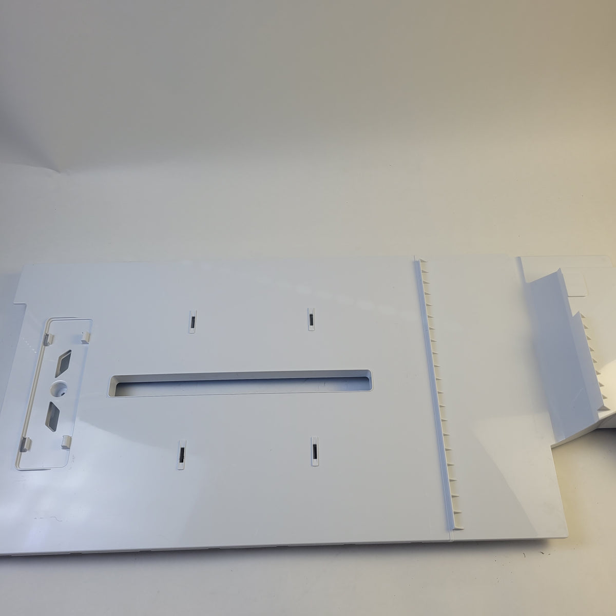 Frigidaire Refrigerator & Freezer Misc. Parts 5303918902