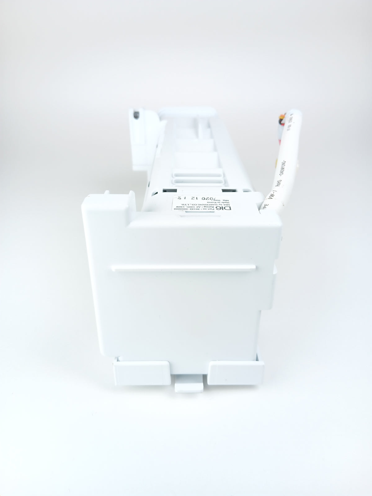 Kenmore Refrigerator & Freezer Ice Makers 30122-0043600-00