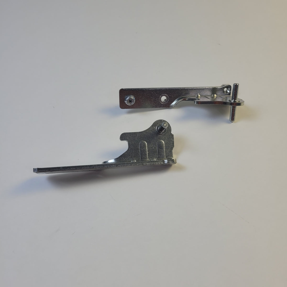 Frigidaire Refrigerator & Freezer Hinges 5304513776