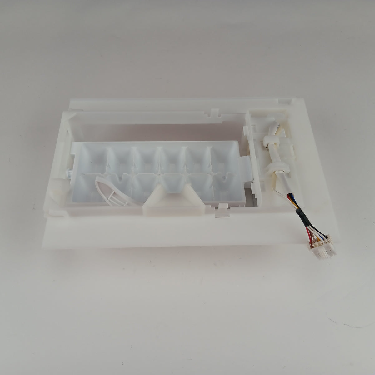 LG Refrigerator & Freezer Ice Makers AEQ72909605