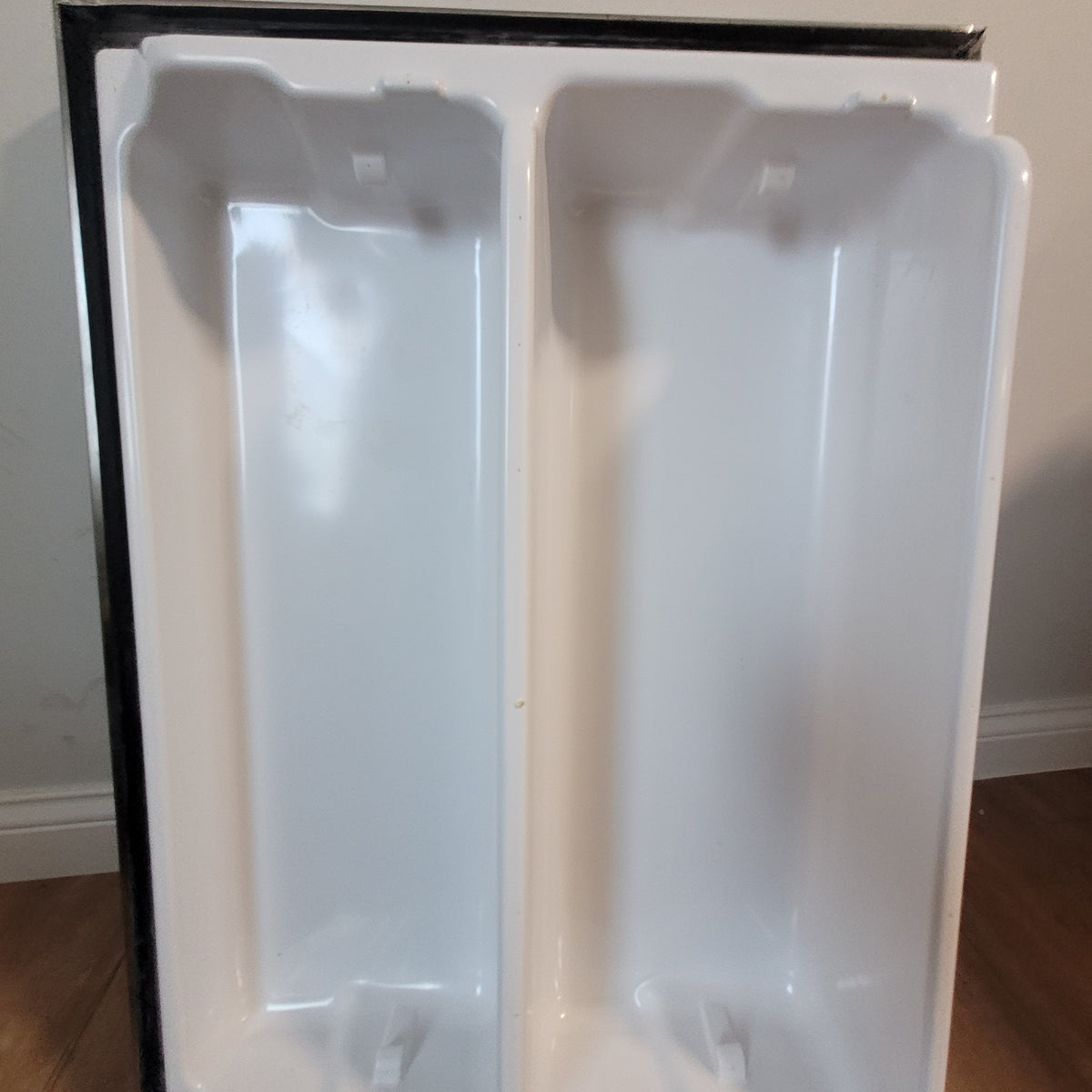 GE Refrigerator & Freezer Doors 241623303