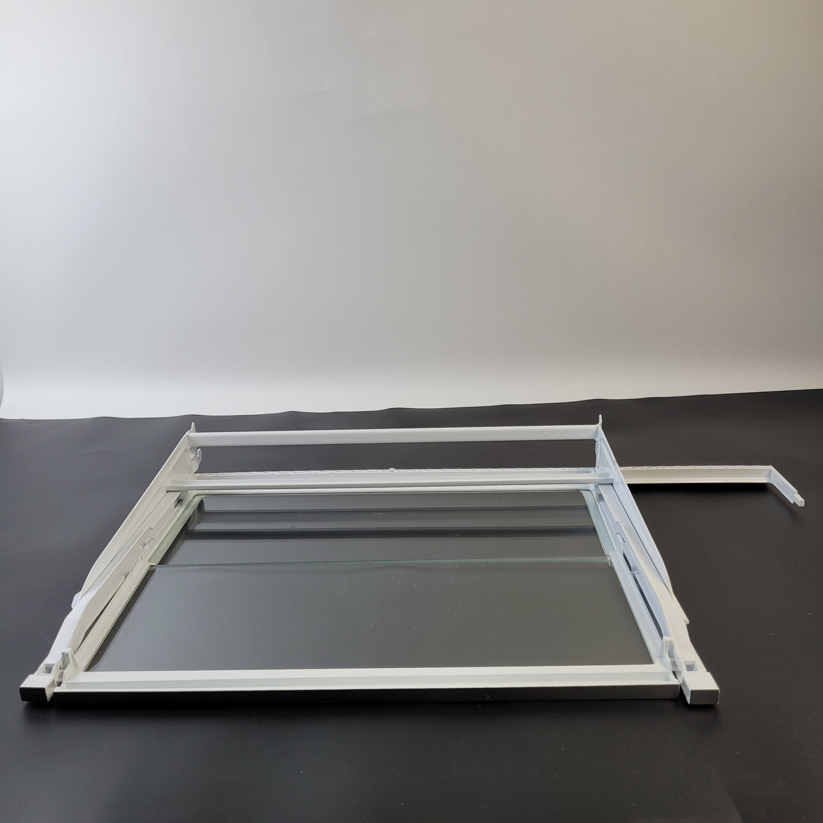 Electrolux Refrigerator & Freezer Shelves 5304519131