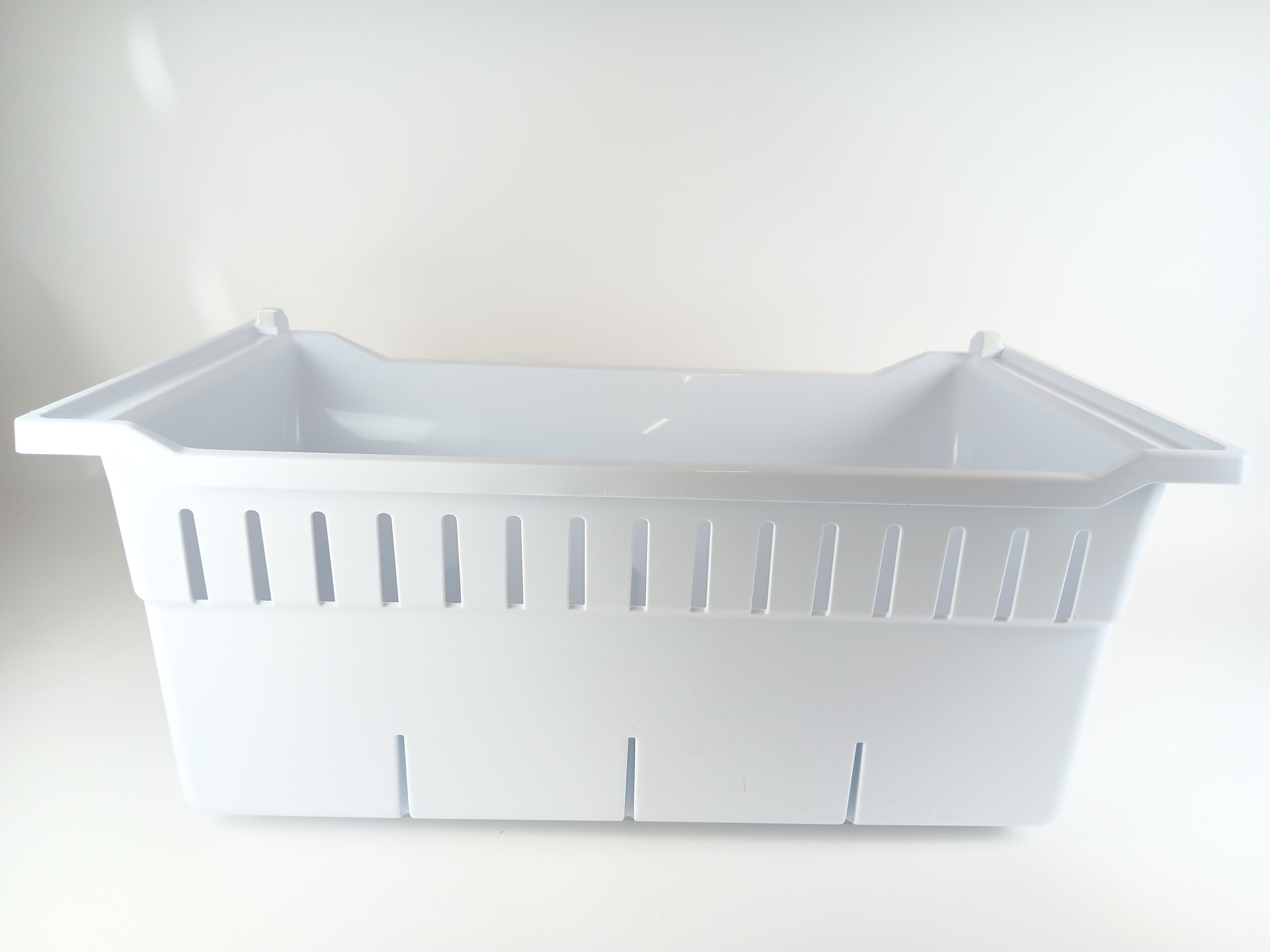 Hisense Refrigerator & Freezer Drawers / Crisper Drawers K1979347