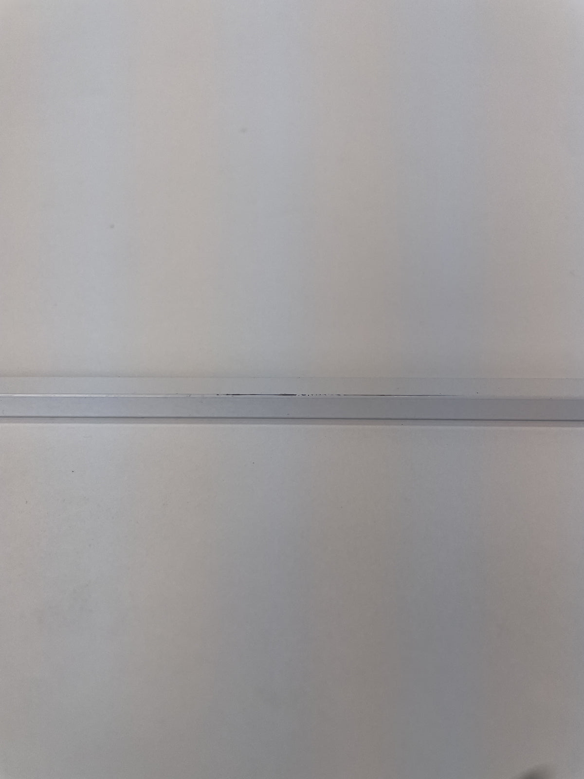 Whirlpool Refrigerator & Freezer Racks W11028221