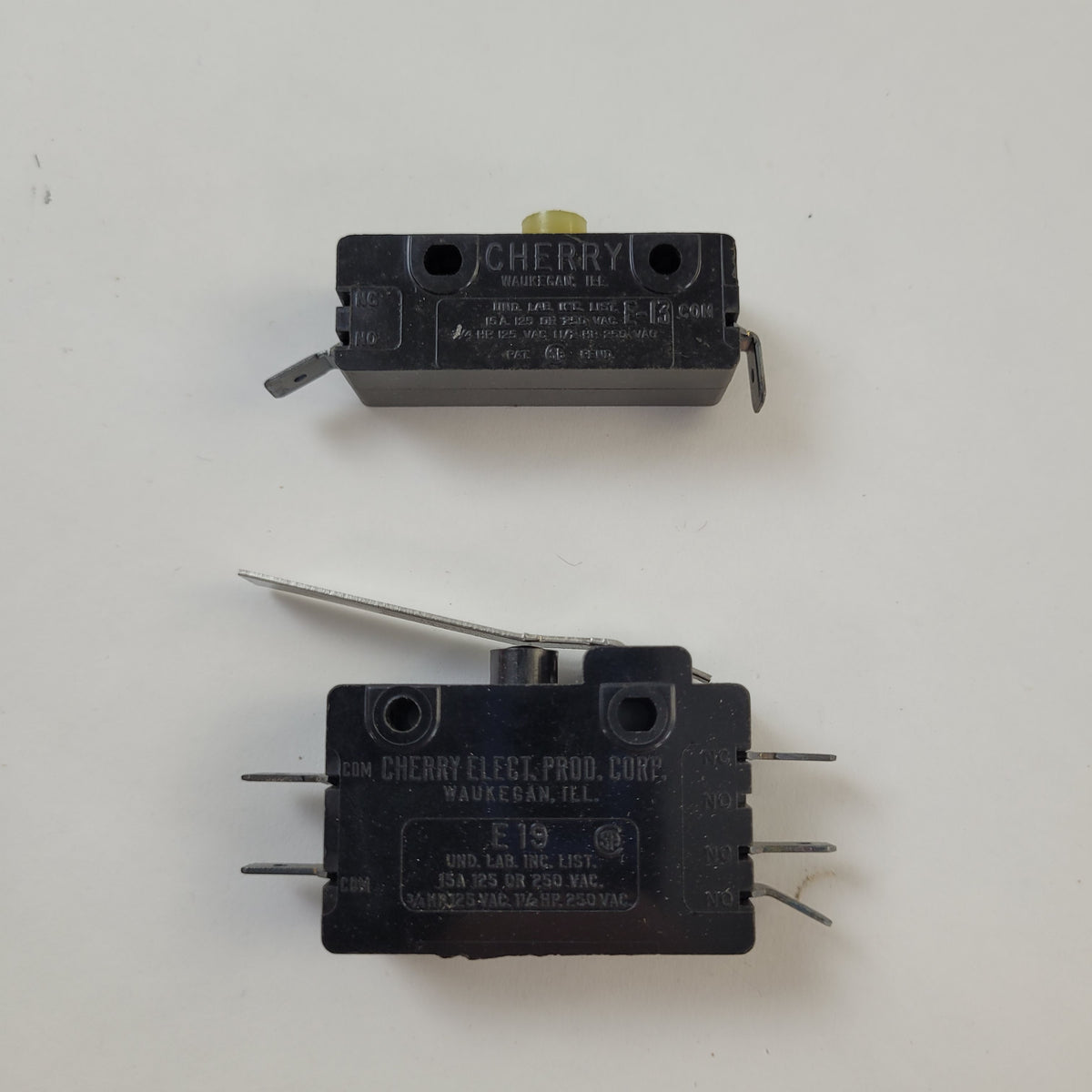 Whirlpool Microwave Misc. Parts 261877
