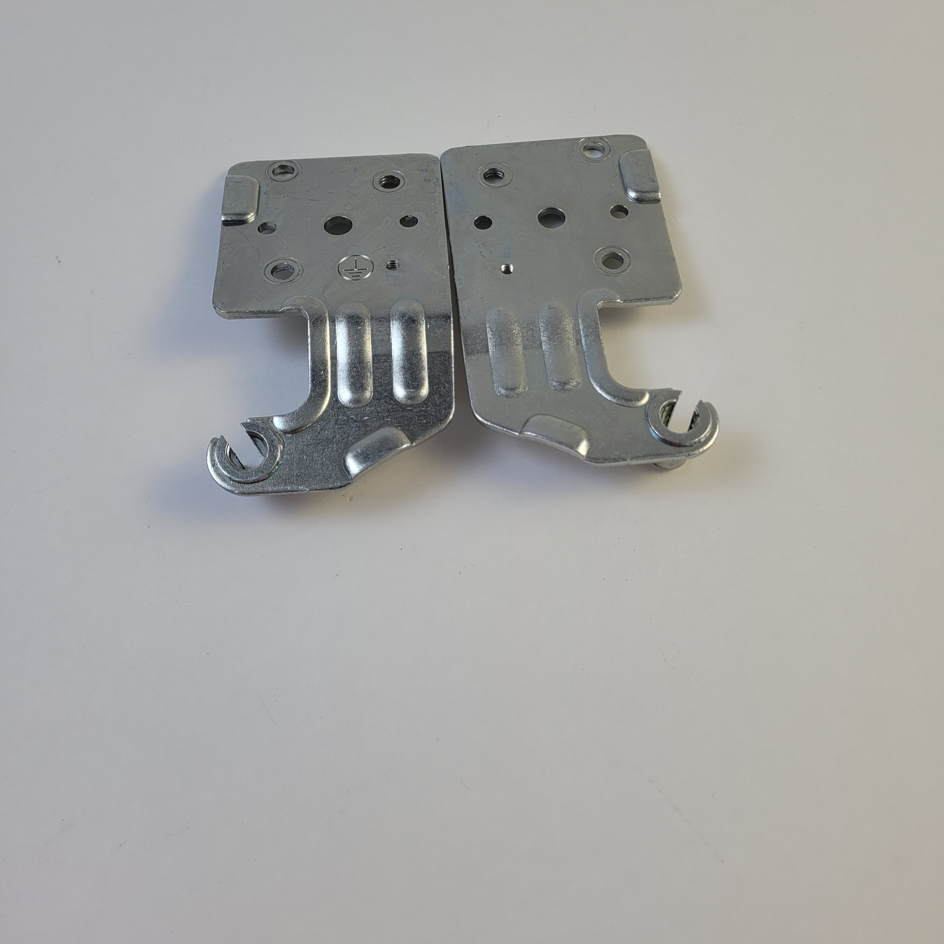Frigidaire 5304513762 Refrigerator & Freezer Hinges