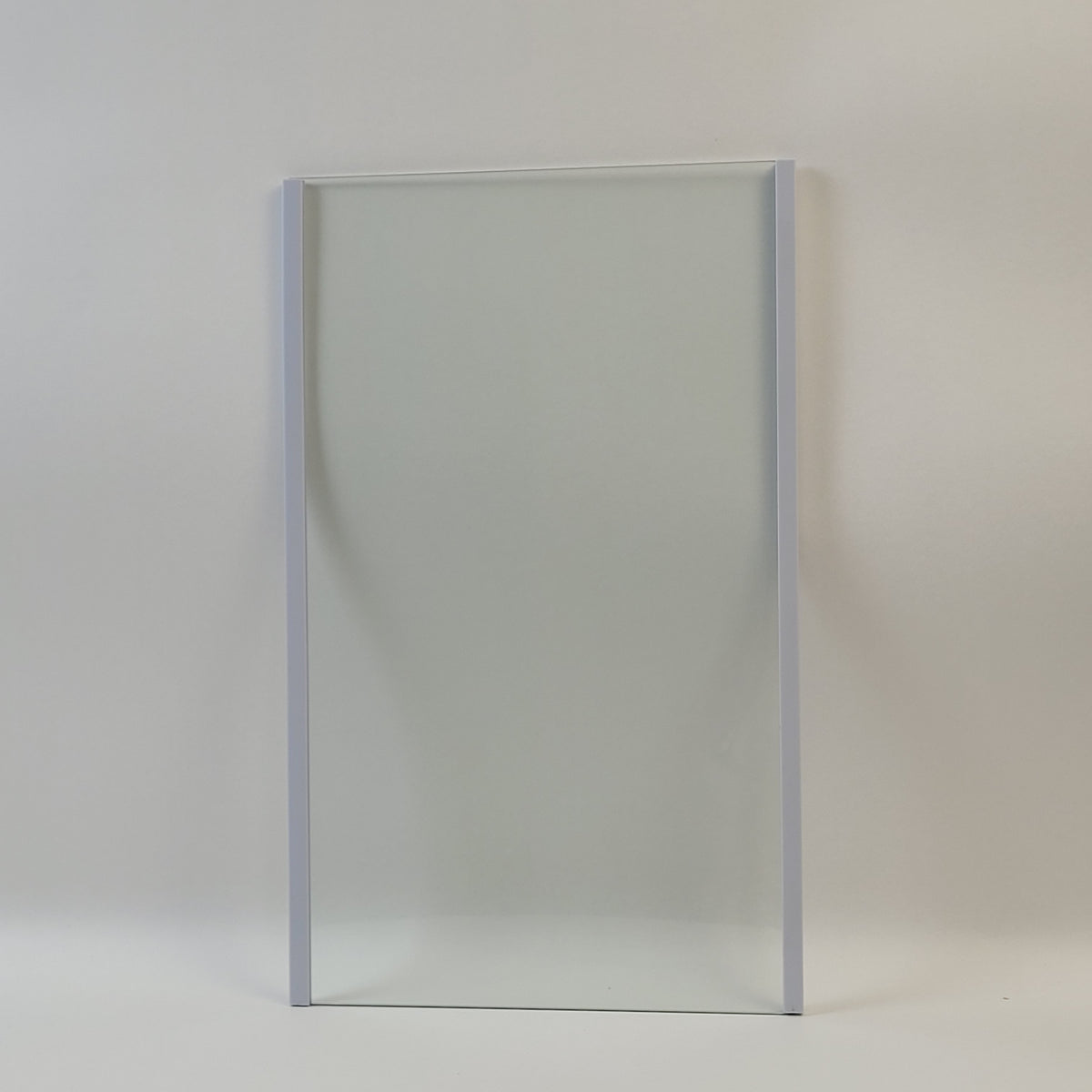 Magic Chef Refrigerator & Freezer Shelves 312300200349