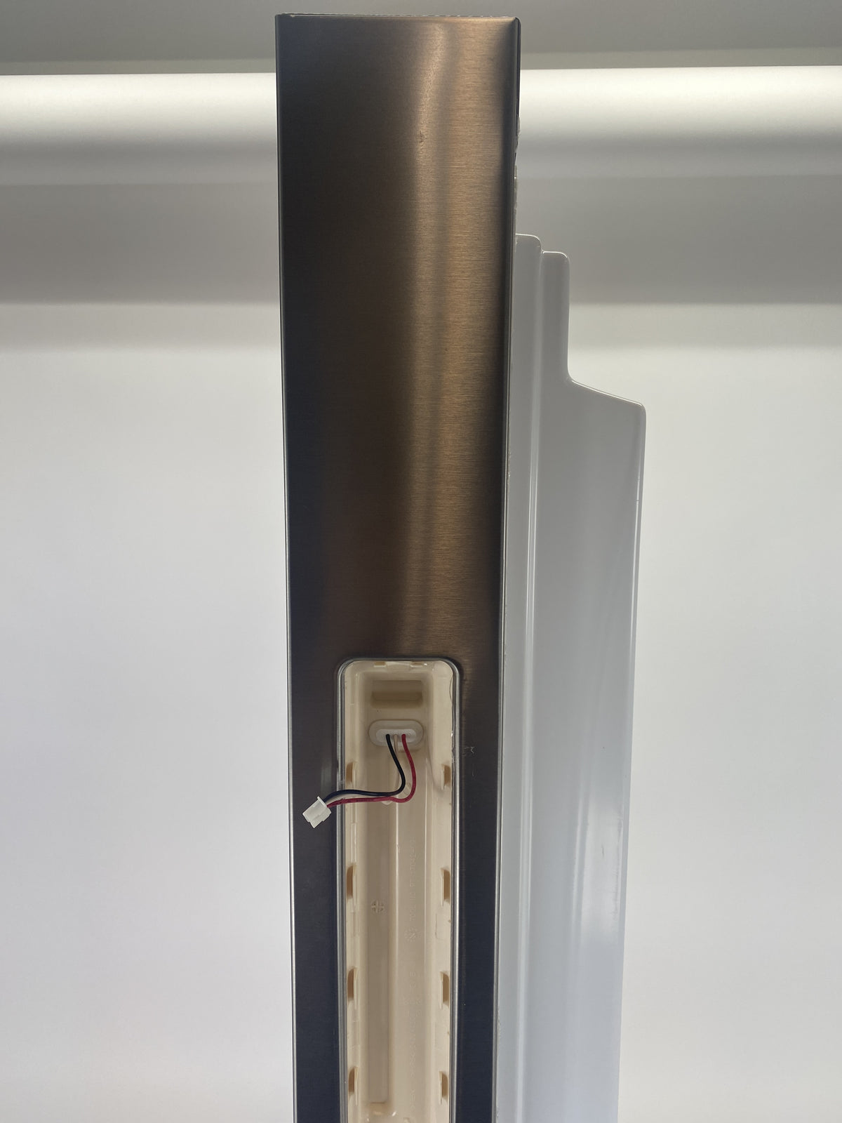 Frigidaire Refrigerator & Freezer Doors 242185669