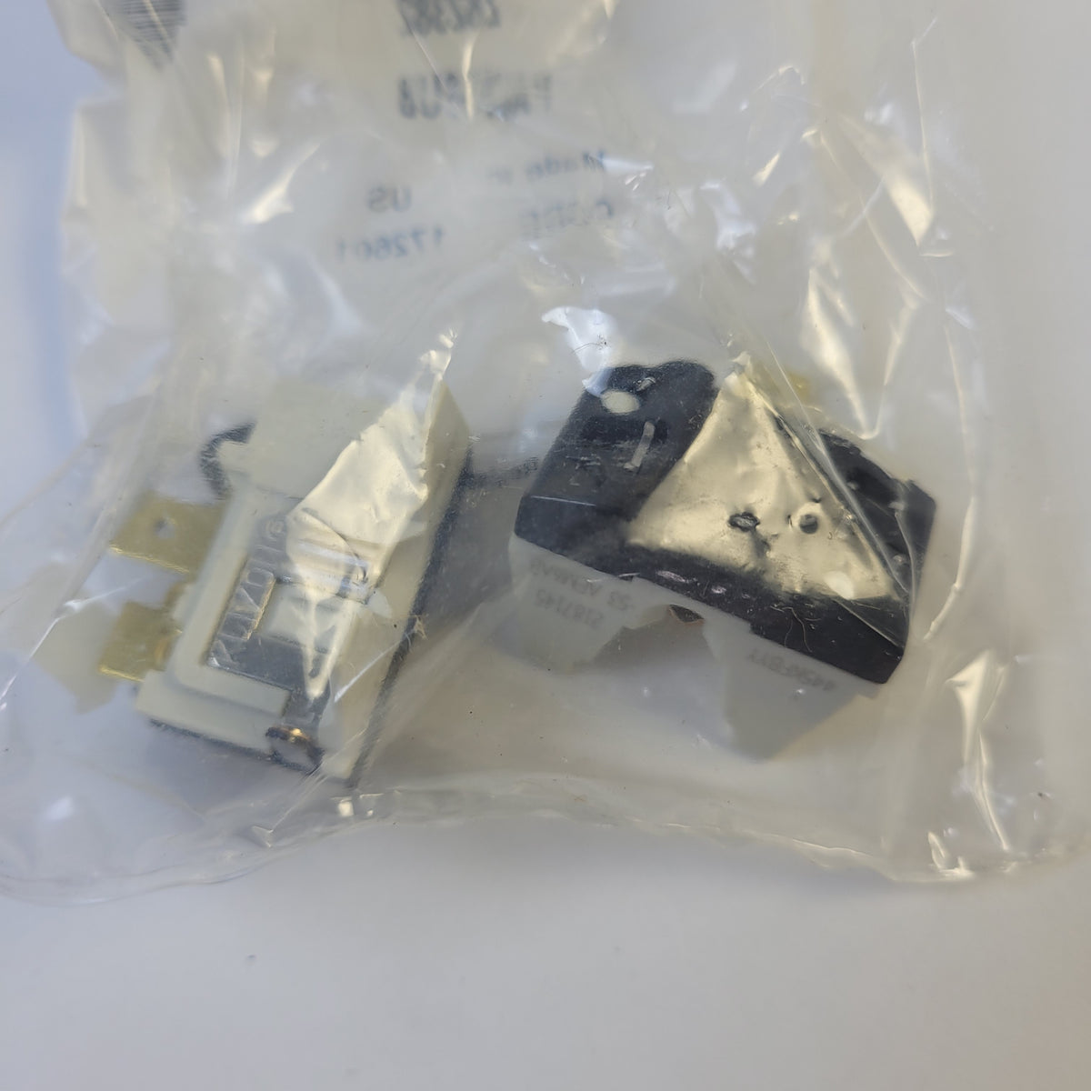 Whirlpool Refrigerator & Freezer Misc. Parts 8201786