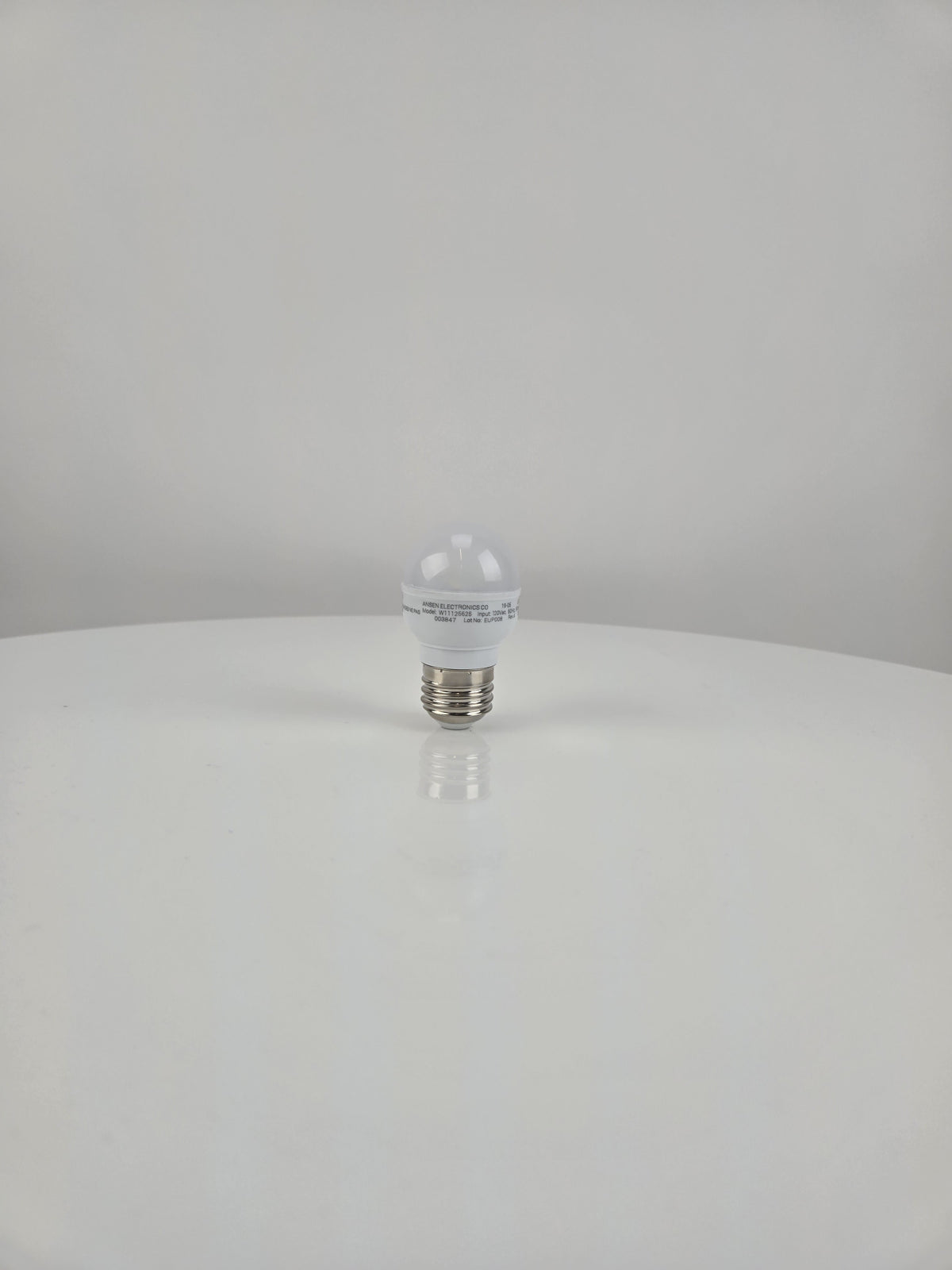 Whirlpool Refrigerator & Freezer Light Bulbs / LEDs W11216993