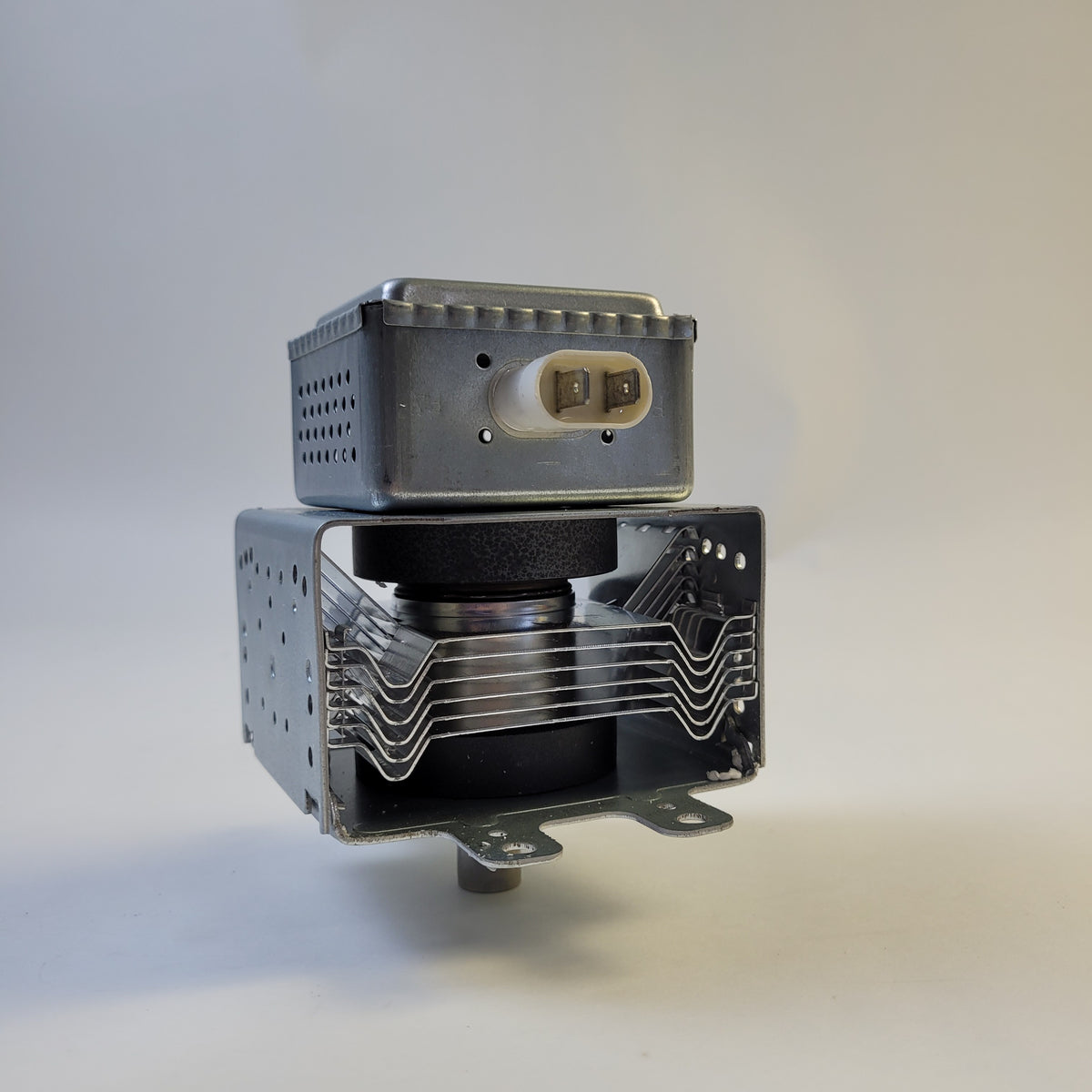 Whirlpool Microwave Magnetrons 8206079