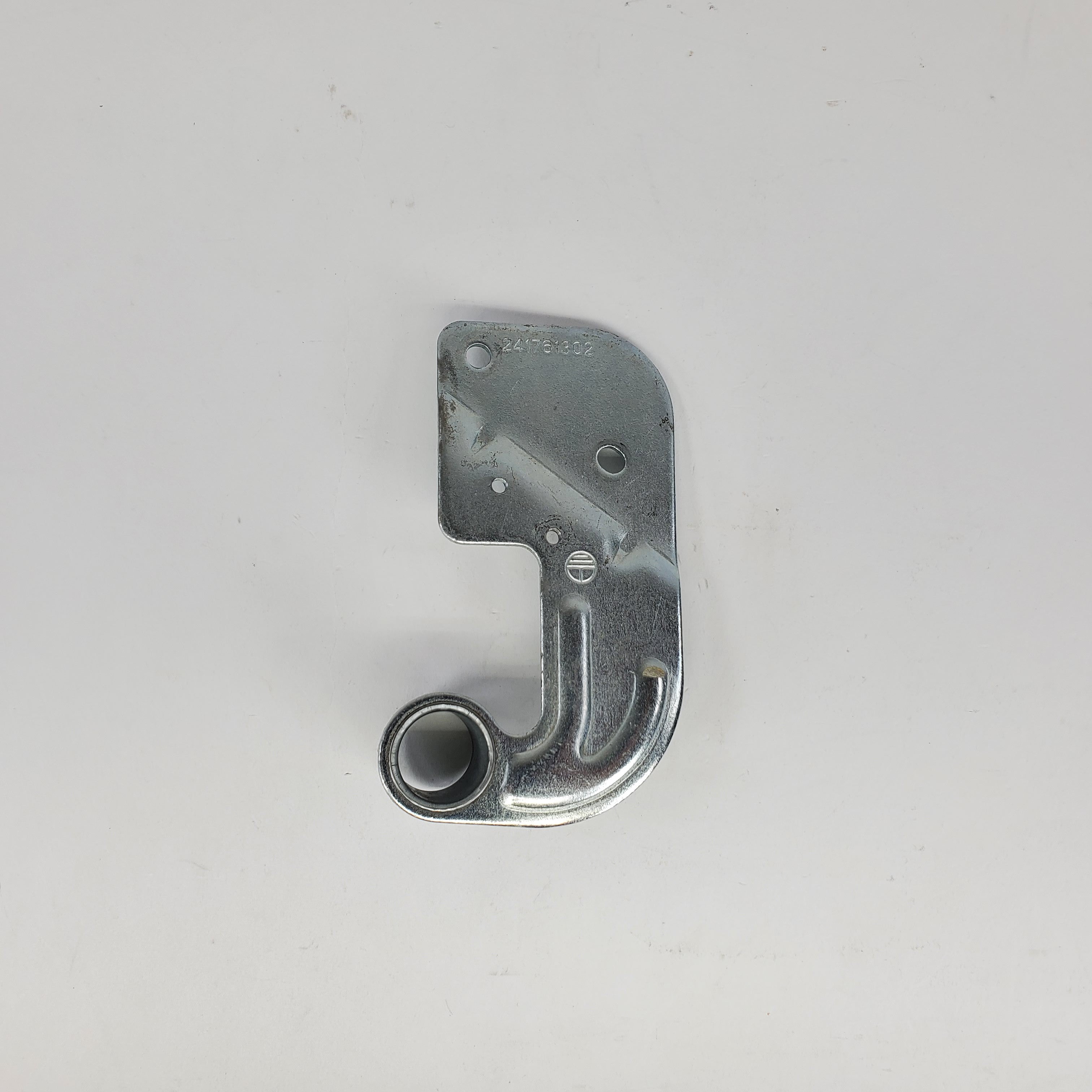 Frigidaire 241761302 Refrigerator & Freezer Hinges Replaces 7241761302