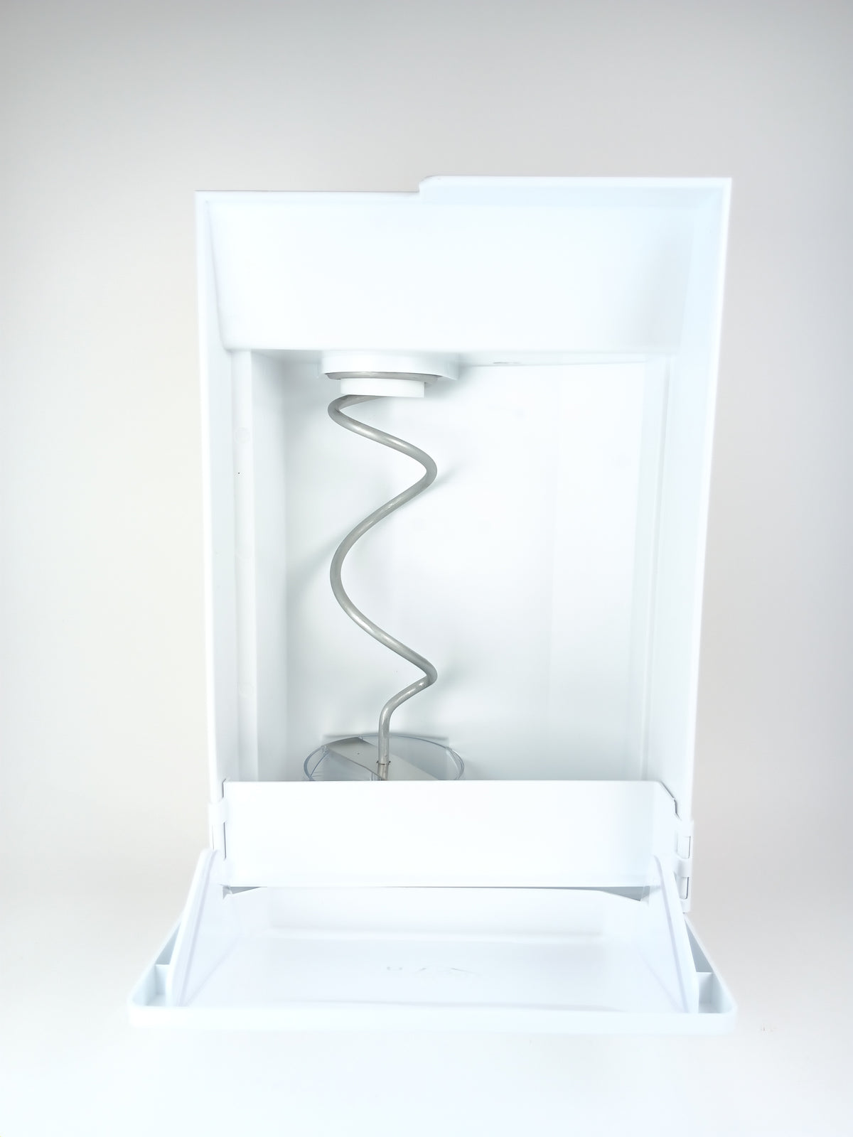 Electrolux Refrigerator & Freezer Ice Bins / Ice Containers  5304525931