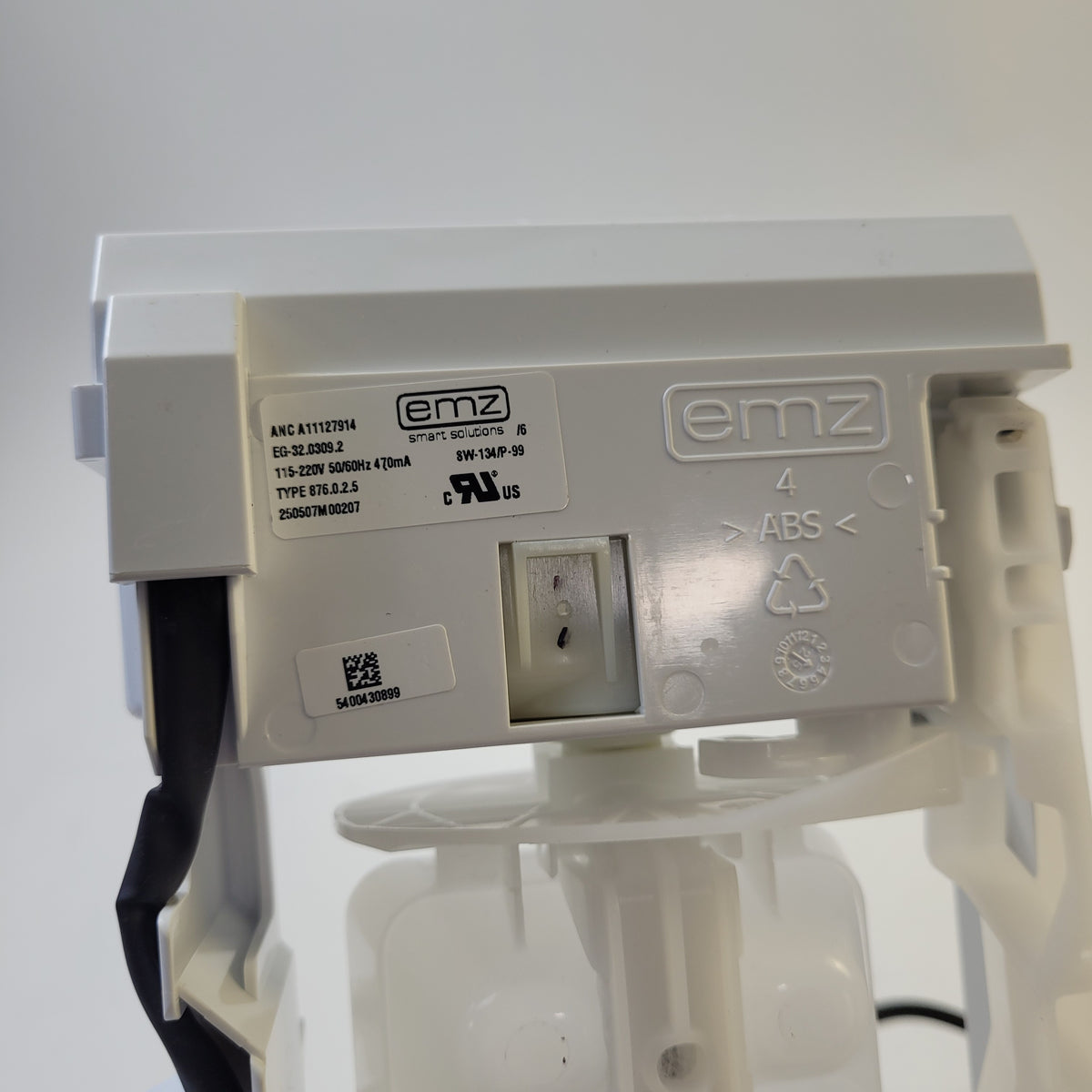 Electrolux Refrigerator & Freezer Ice Makers 5304532556