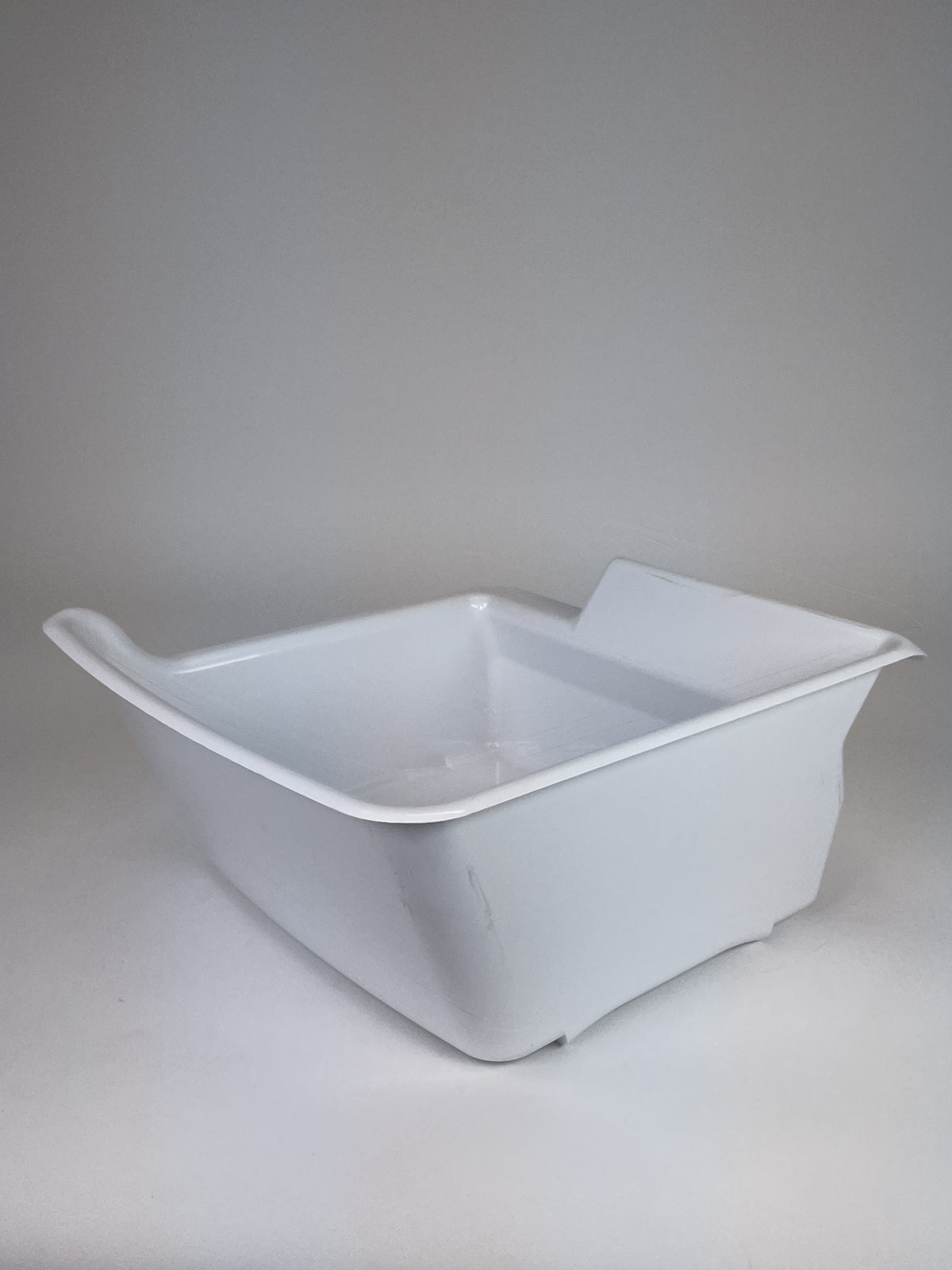 Frigidaire Refrigerator & Freezer Ice Bins / Ice Containers  5304504660