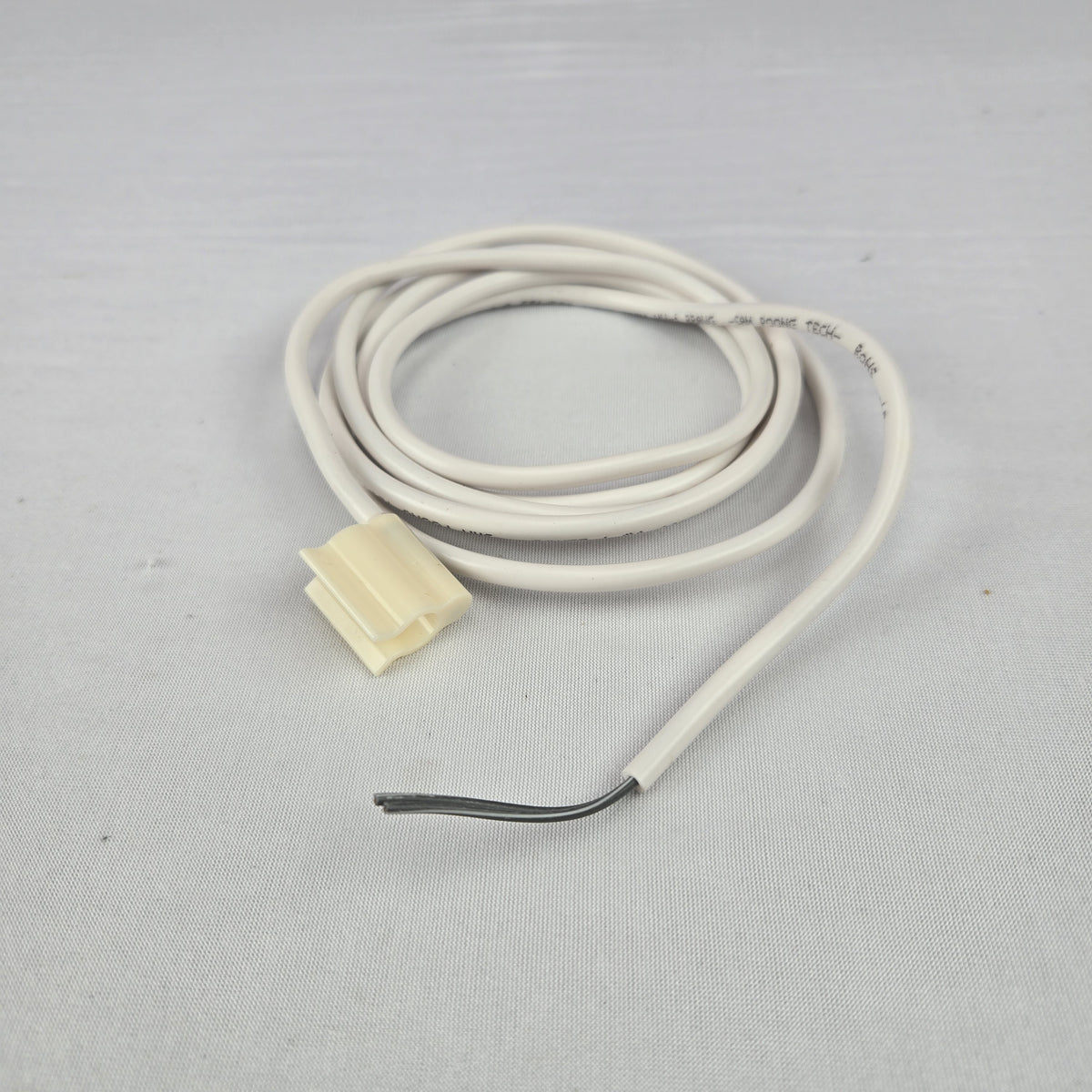 Electrolux Refrigerator & Freezer Misc. Parts 5303918645 Replaces 242290506