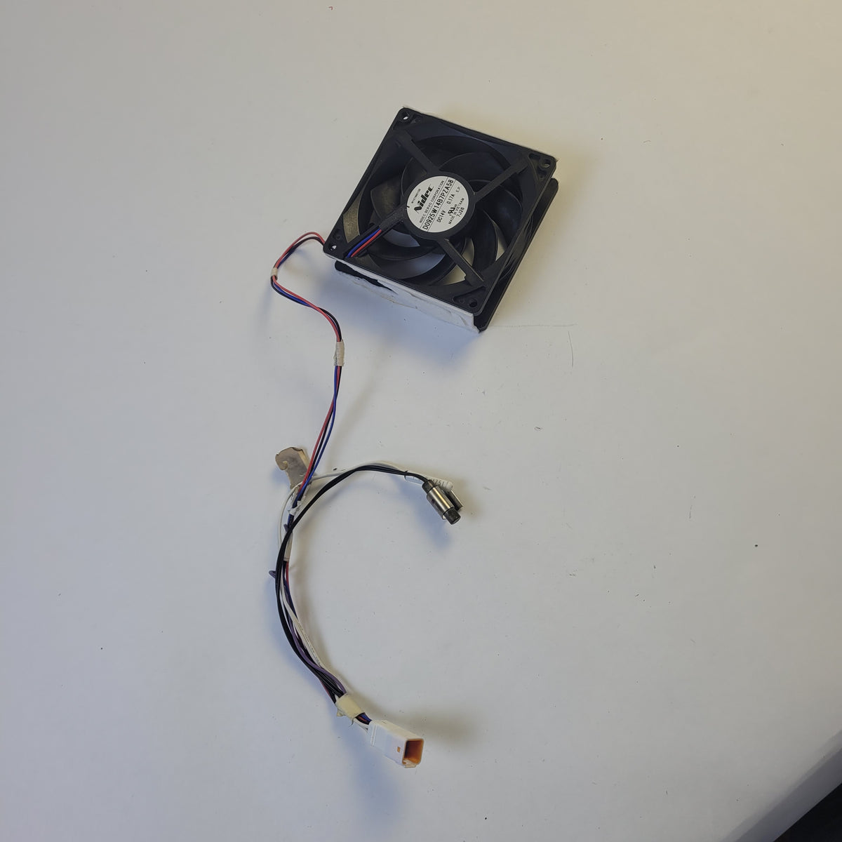 Whirlpool Refrigerator & Freezer Misc. Parts W11033168