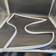 Electrolux Refrigerator & Freezer Door Gaskets 811988584