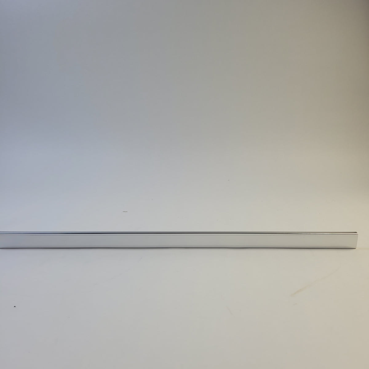 Whirlpool Refrigerator & Freezer Misc. Parts WP2201061