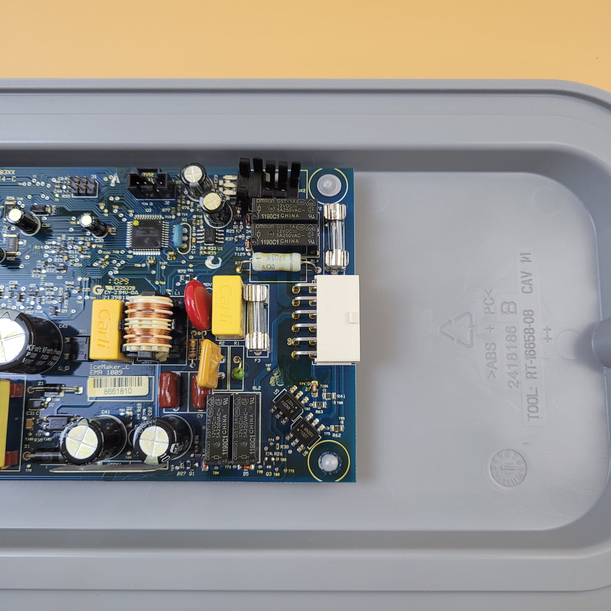 Electrolux Refrigerator & Freezer Ice Makers 5303918496