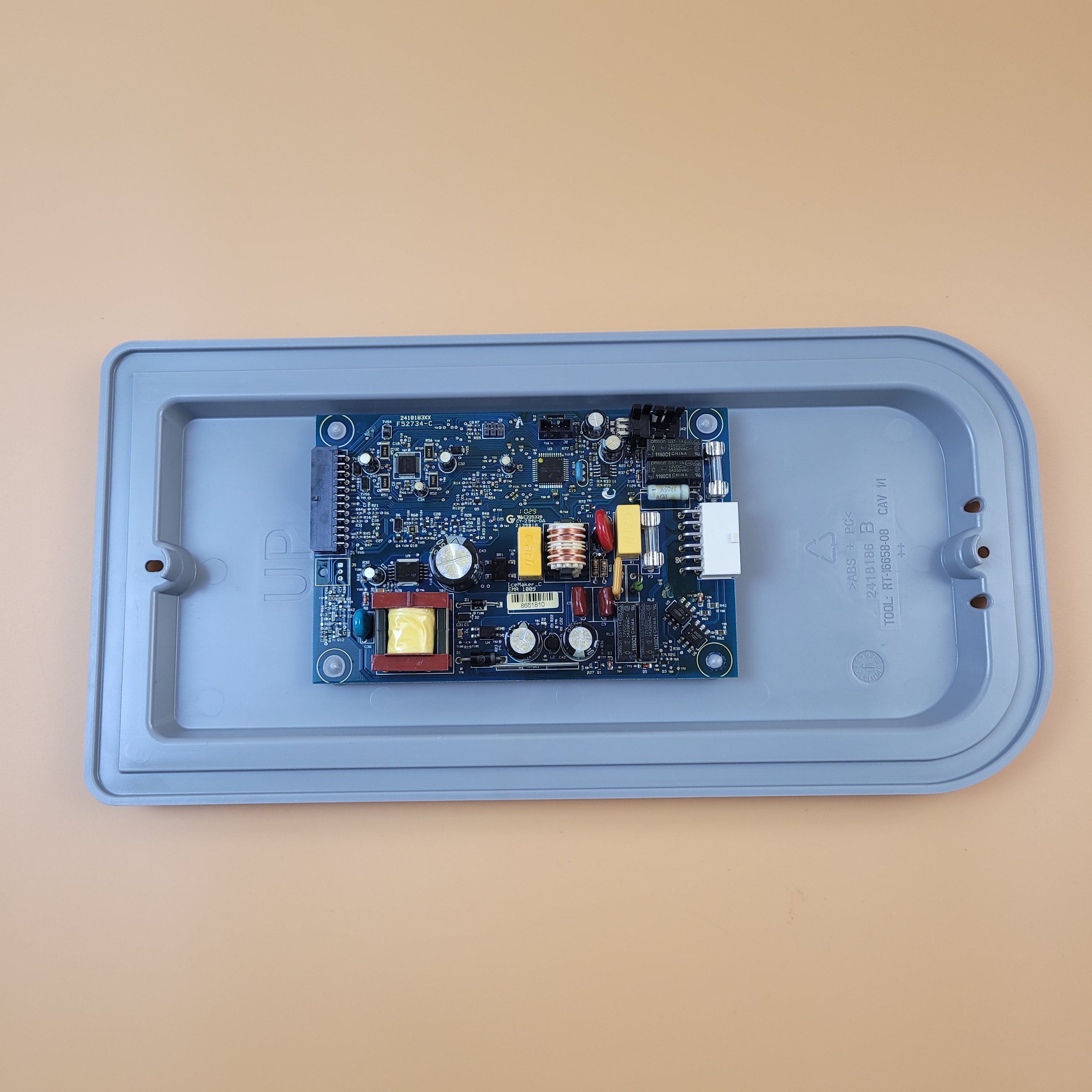 Electrolux Refrigerator & Freezer Ice Makers 5303918496