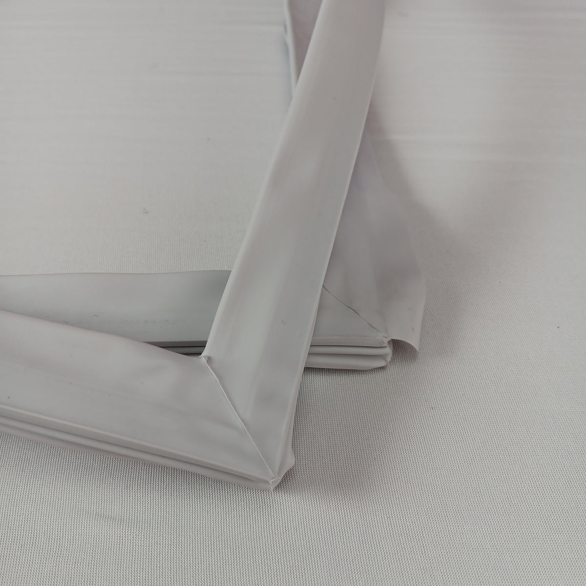 Frigidaire 5304529569 Refrigerator & Freezer Door Gaskets Replaces 5304526837 811988533
