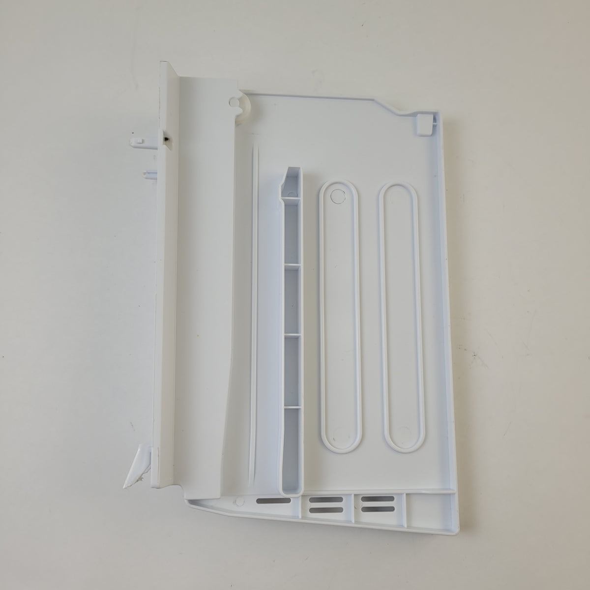 Kenmore Refrigerator & Freezer Misc. Parts GA000633202