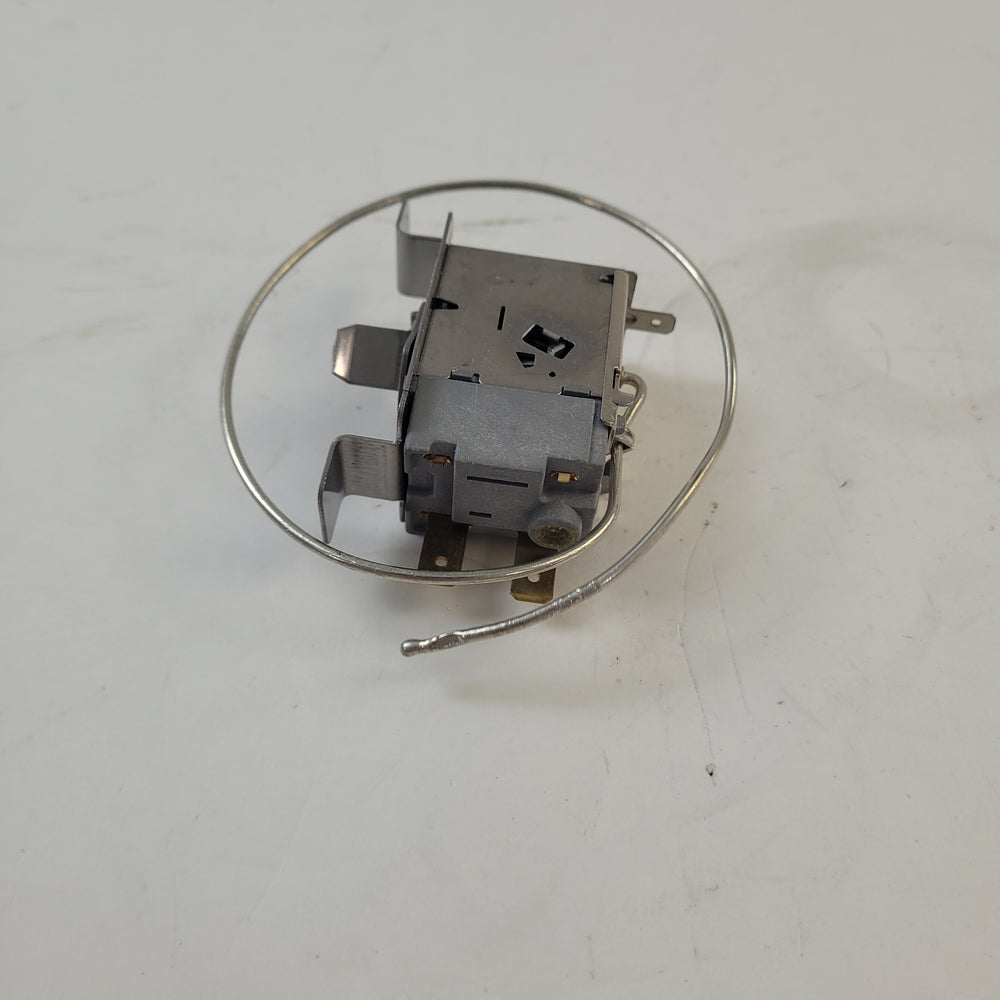 Whirlpool Refrigerator & Freezer Misc. Parts WP2204605