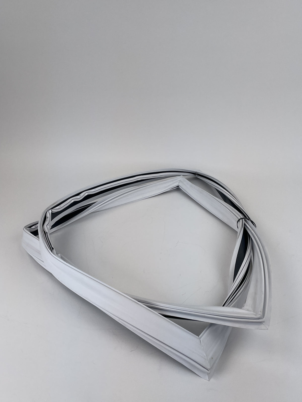 Electrolux Refrigerator & Freezer Door Gaskets 242193213